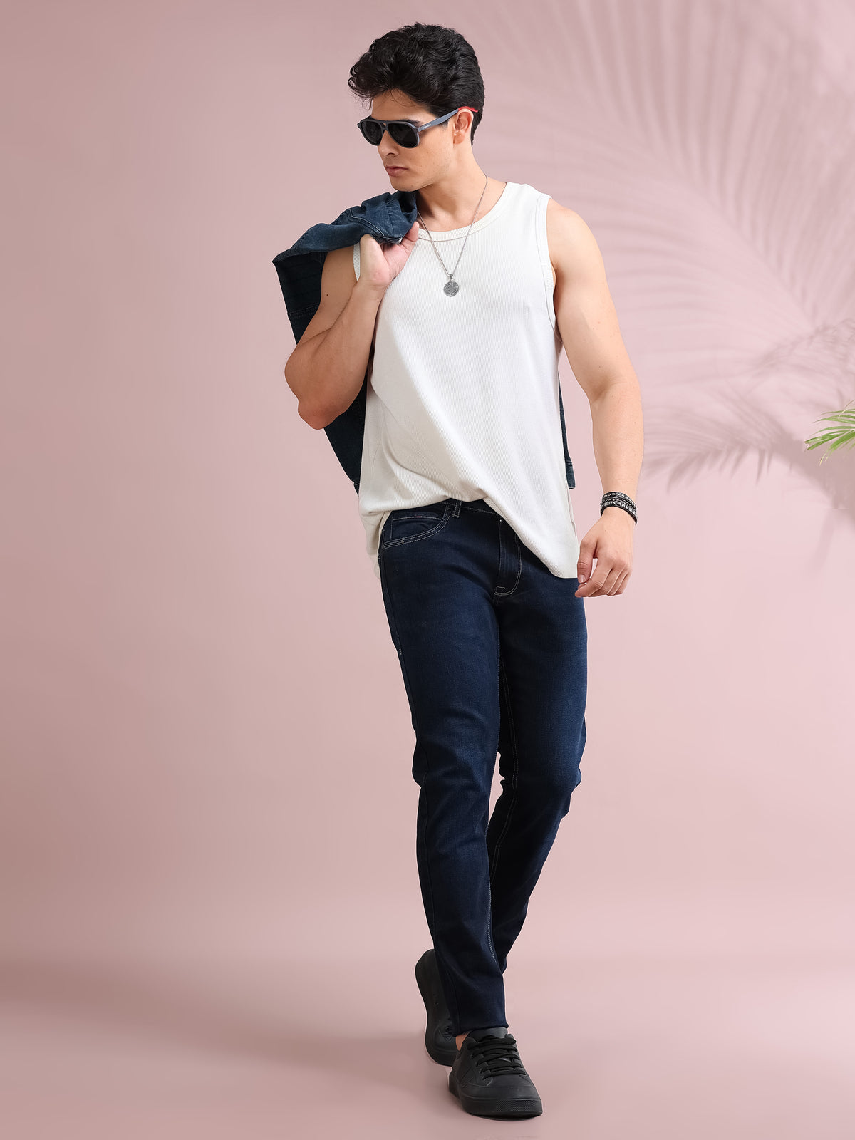 MEN'S DK.BLUE SOLID SLIM FIT JEANS
