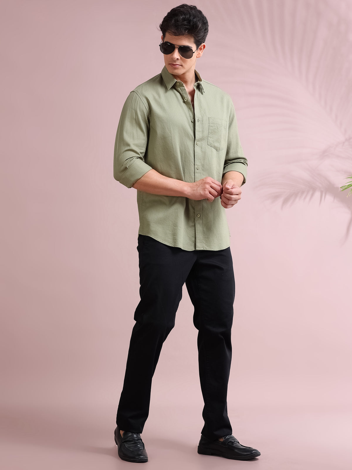 MEN'S BASIL SELF DESIGN SLIM FIT SHIRT