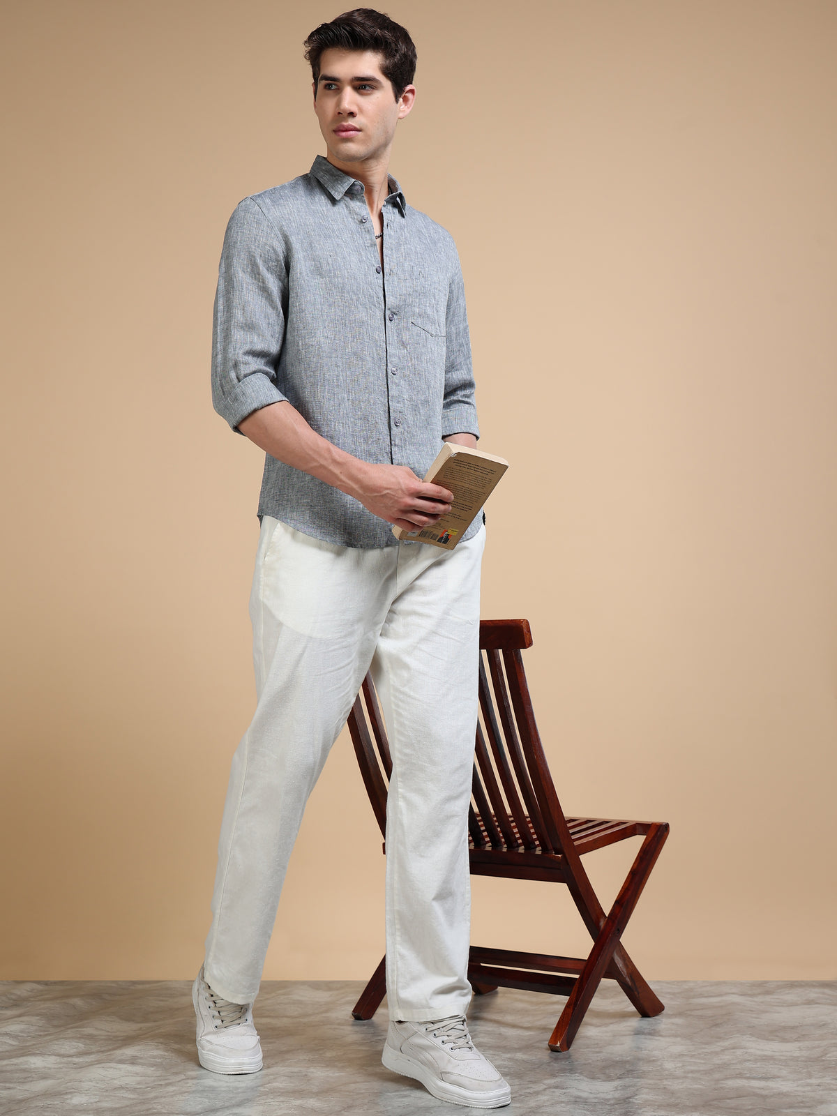 MEN'S LT.BLACK SOLID SLIM FIT LINEN SHIRT