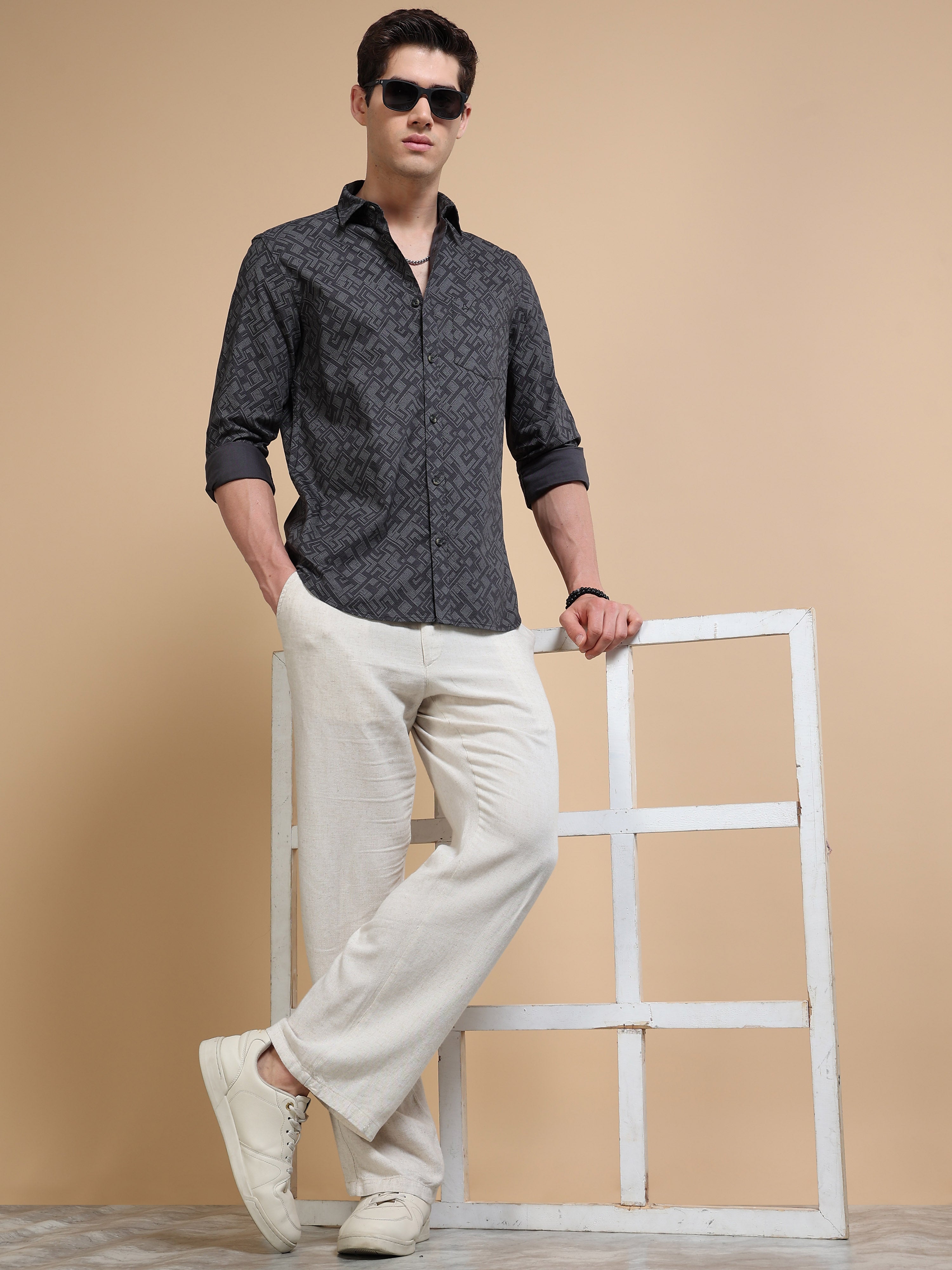 MEN'S DK.GREY PRINT SLIM FIT SHIRT
