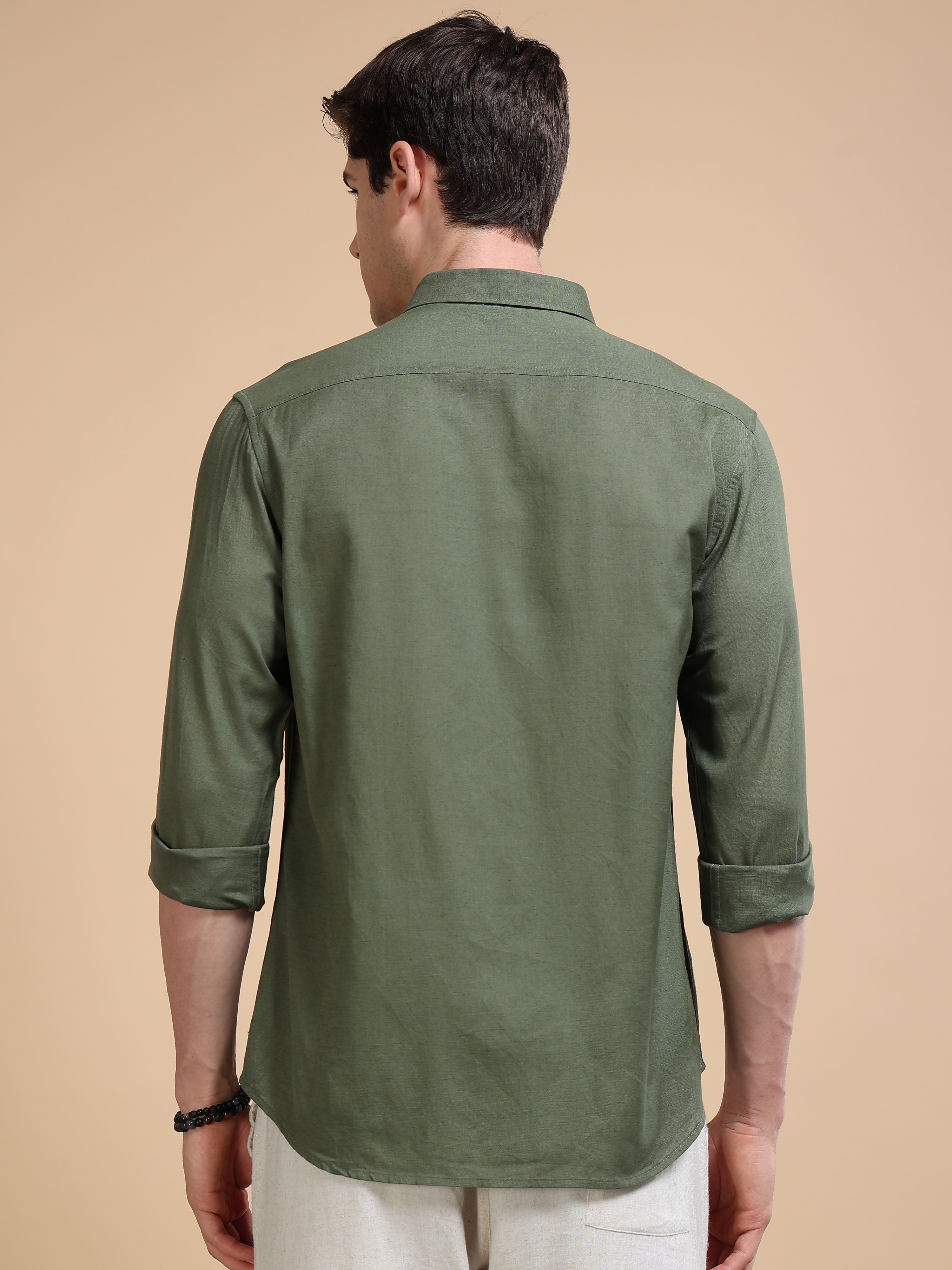 MEN'S OLIVE SOLID SLIM FIT SHIRT