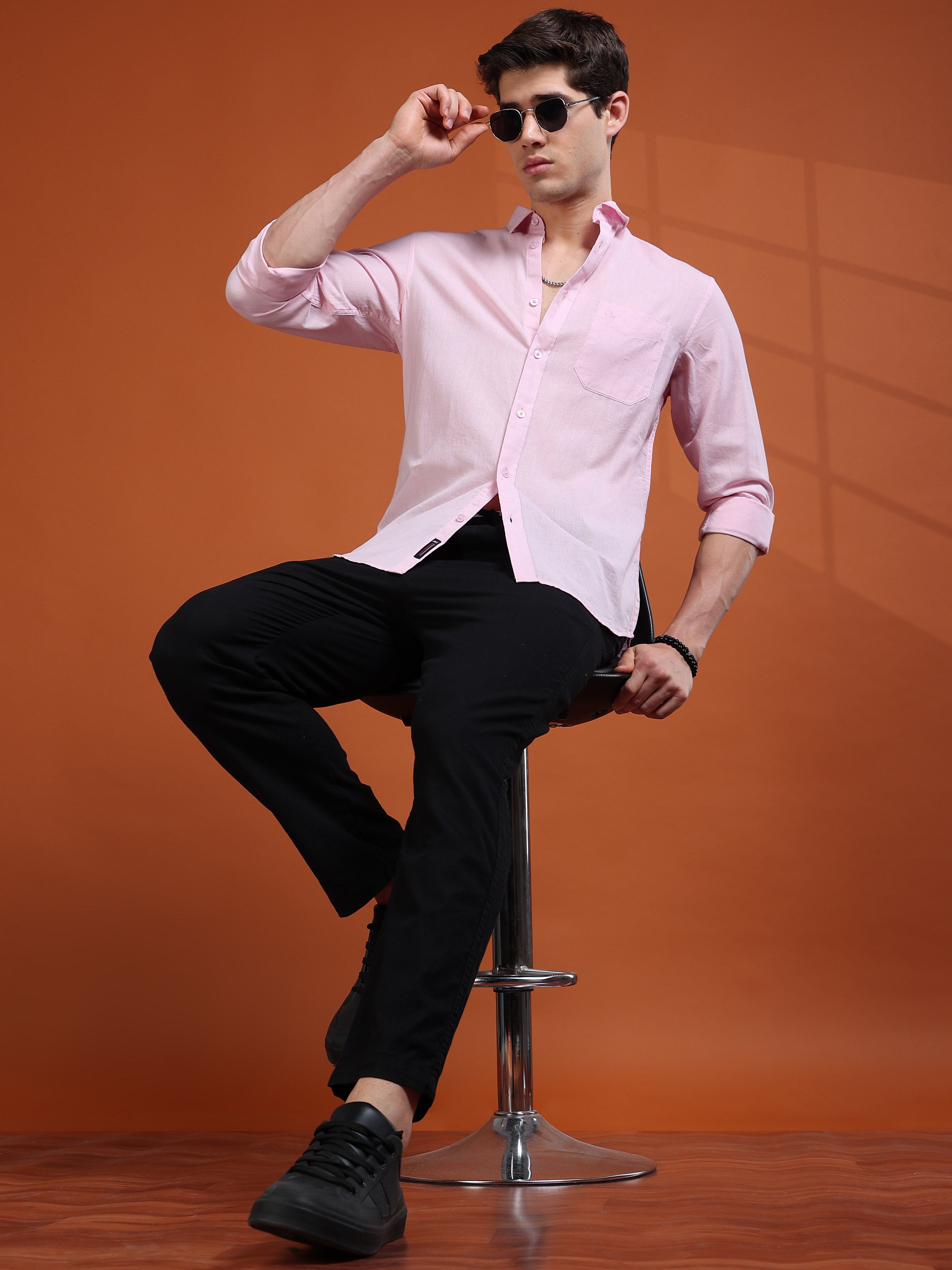 MEN'S PINK SOLID SLIM FIT SHIRT