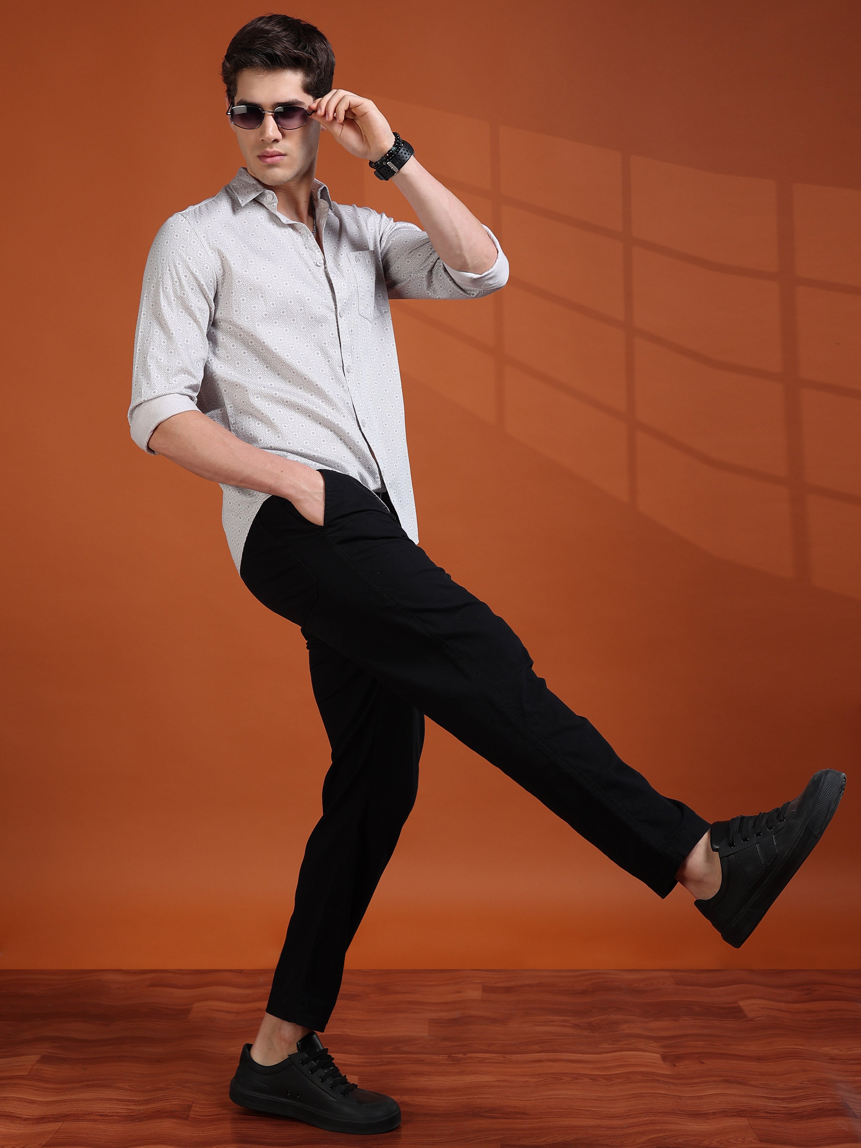 MEN'S LT.GREY PRINT SLIM FIT SHIRT