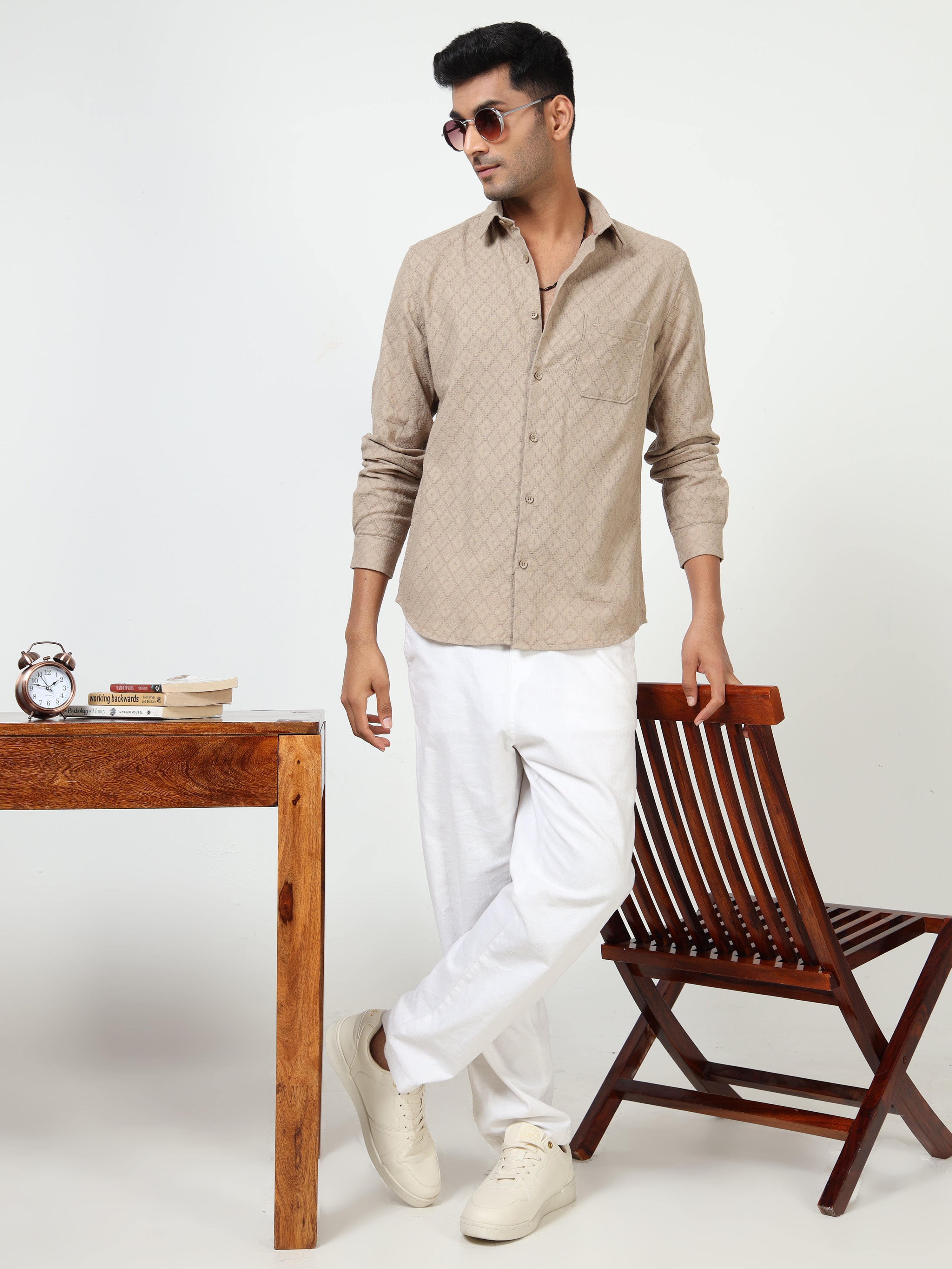 MEN'S BEIGE SOLID SLIM FIT SHIRT