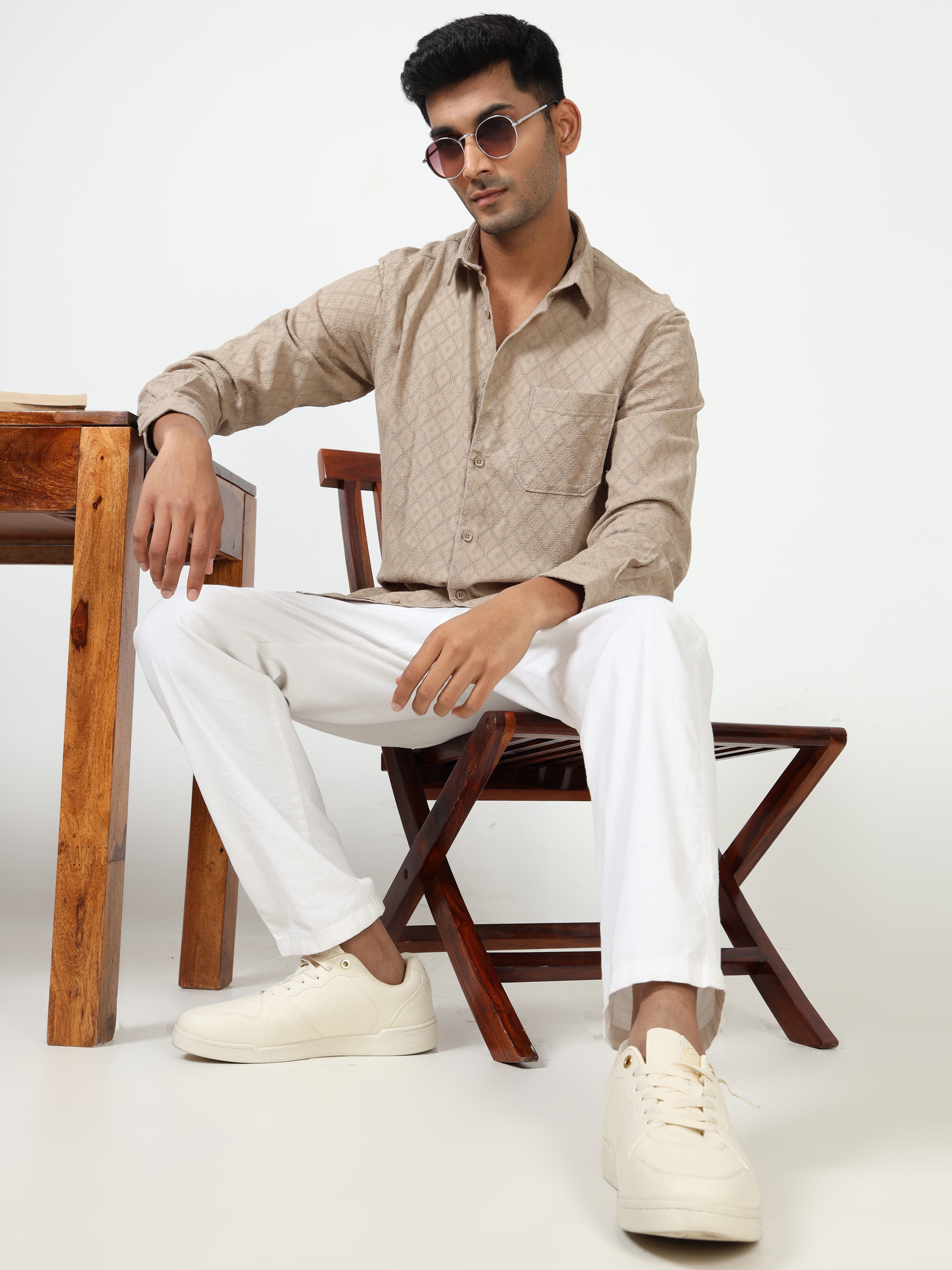 MEN'S BEIGE SOLID SLIM FIT SHIRT