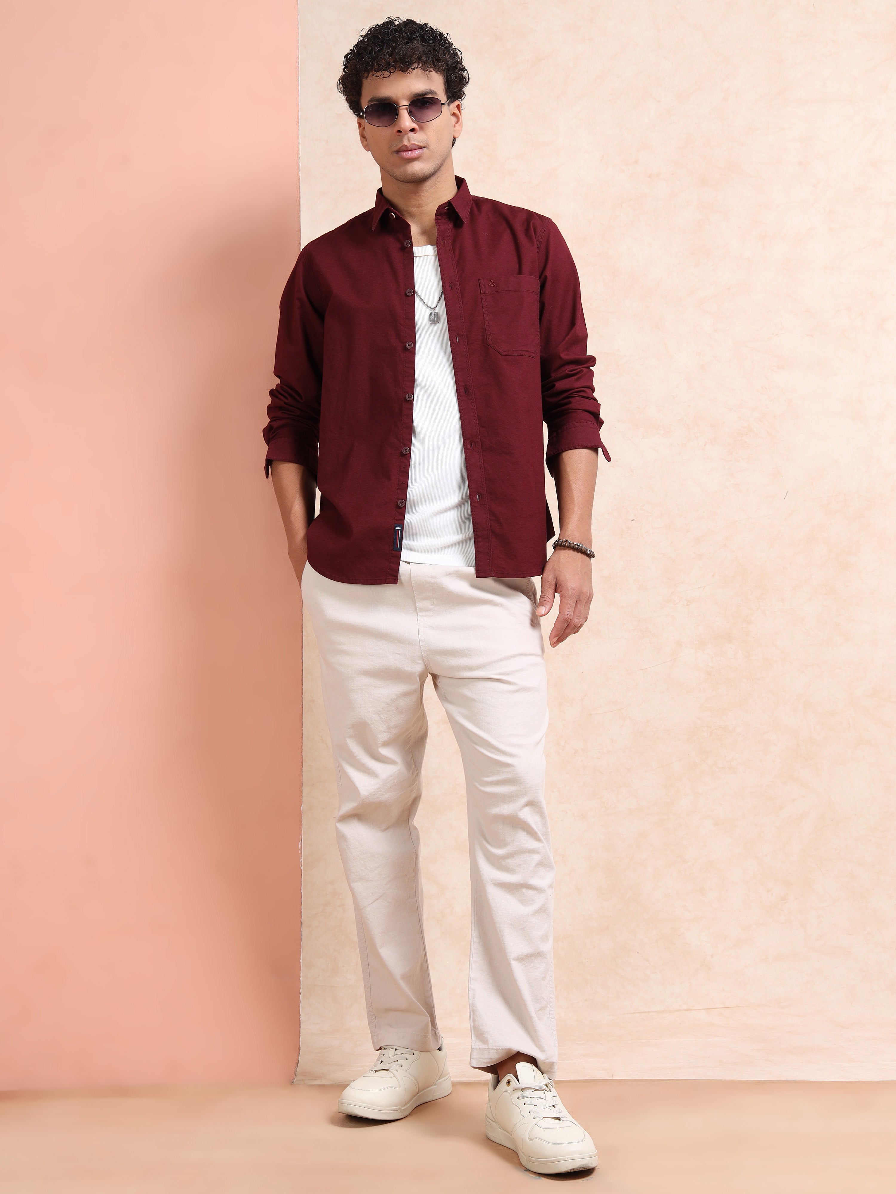 MEN'S MAROON SOLID SLIM FIT SHIRT