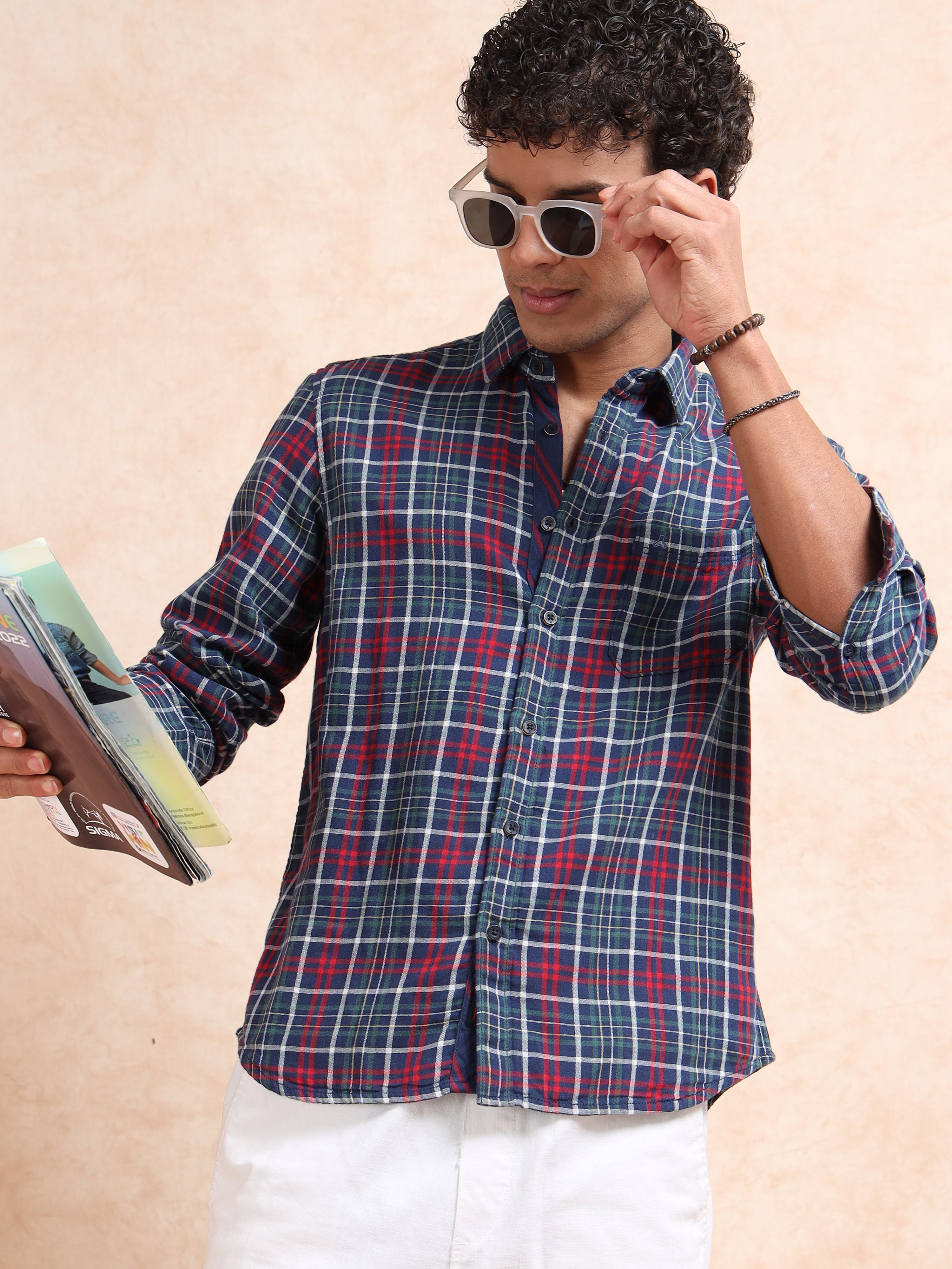 MEN'S NAVY CHECKS SLIM FIT SHIRT