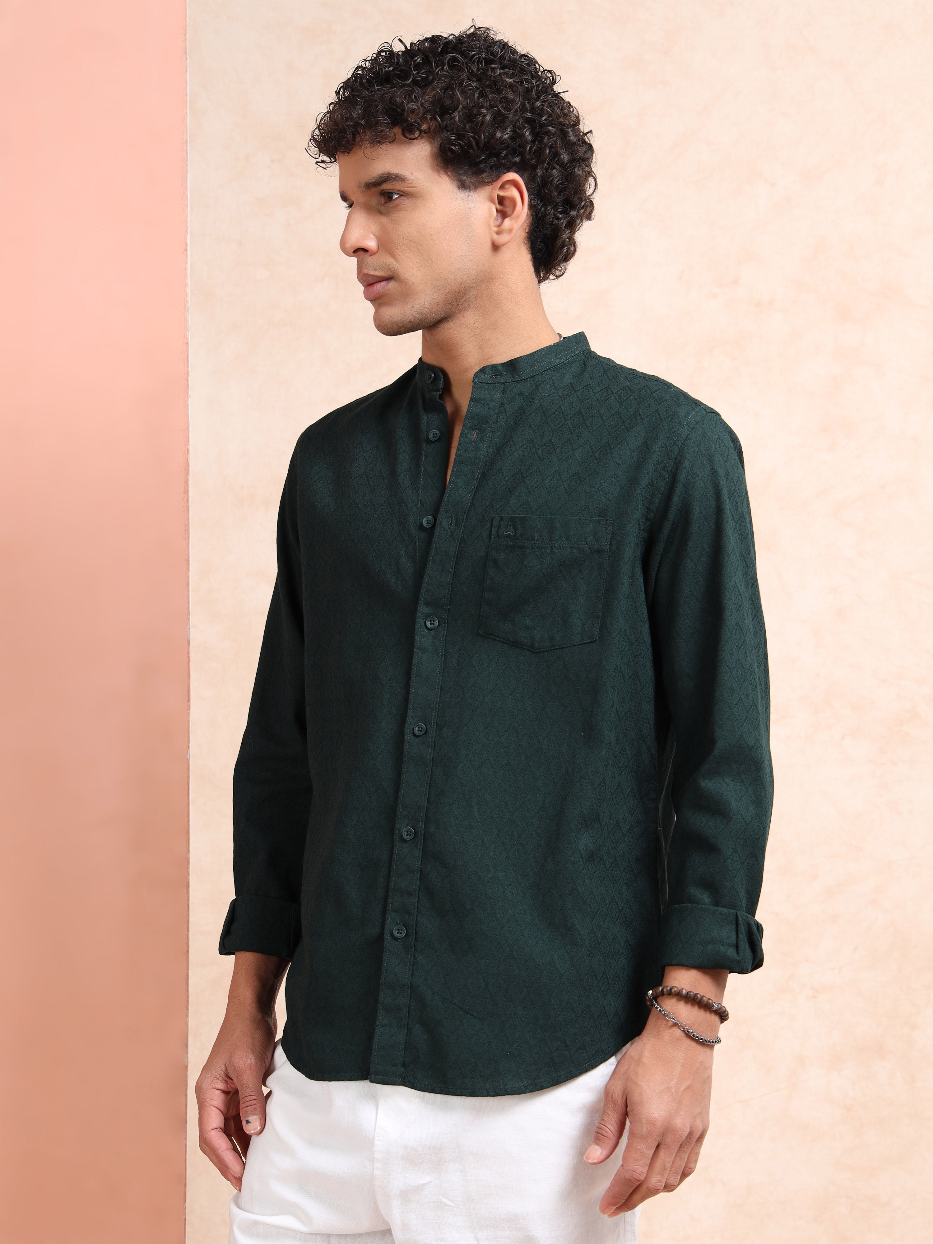 MEN'S FOREST GREEN SOLID SLIM FIT SHIRT