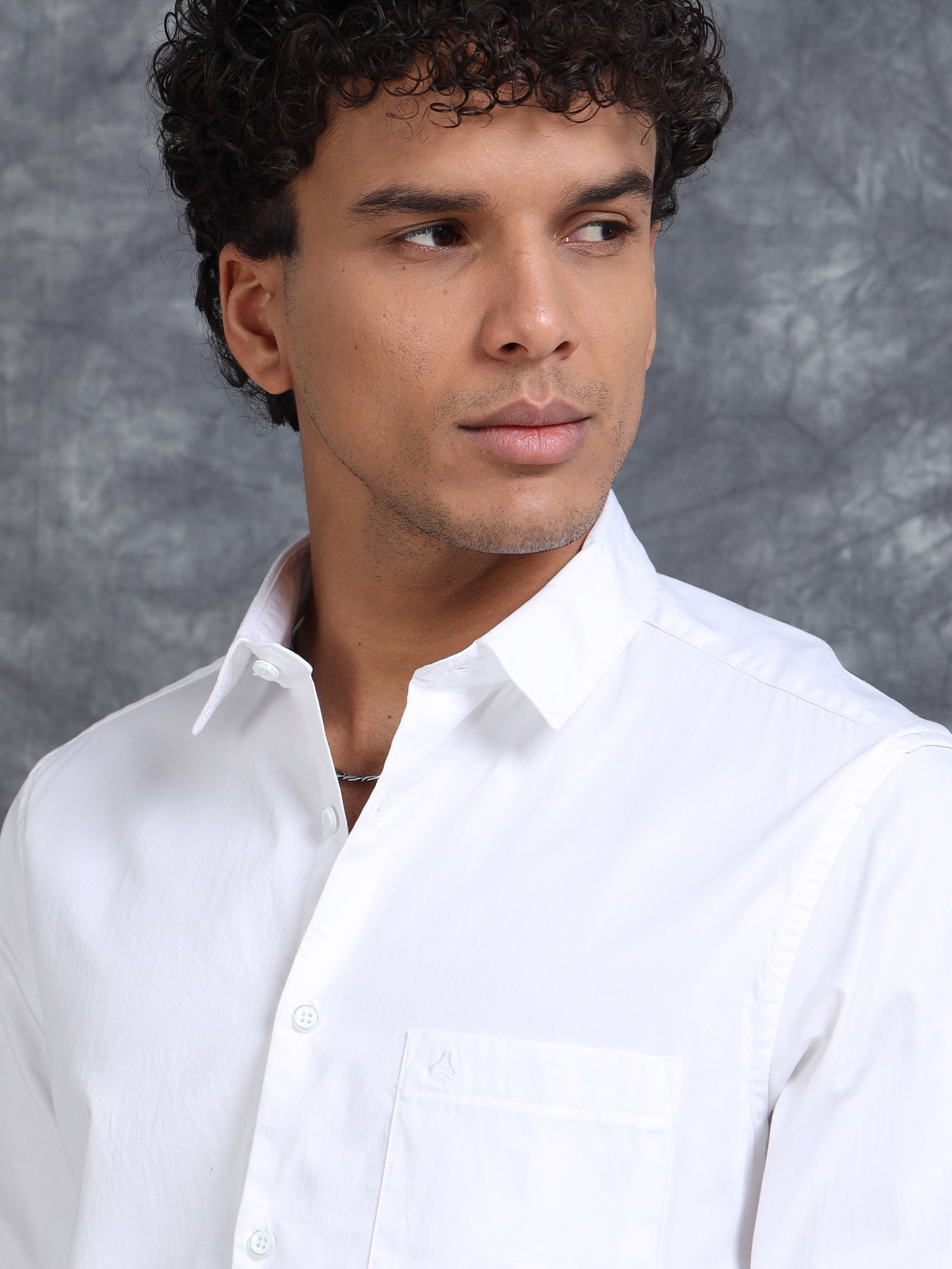 MEN'S WHITE SOLID SLIM FIT SHIRT