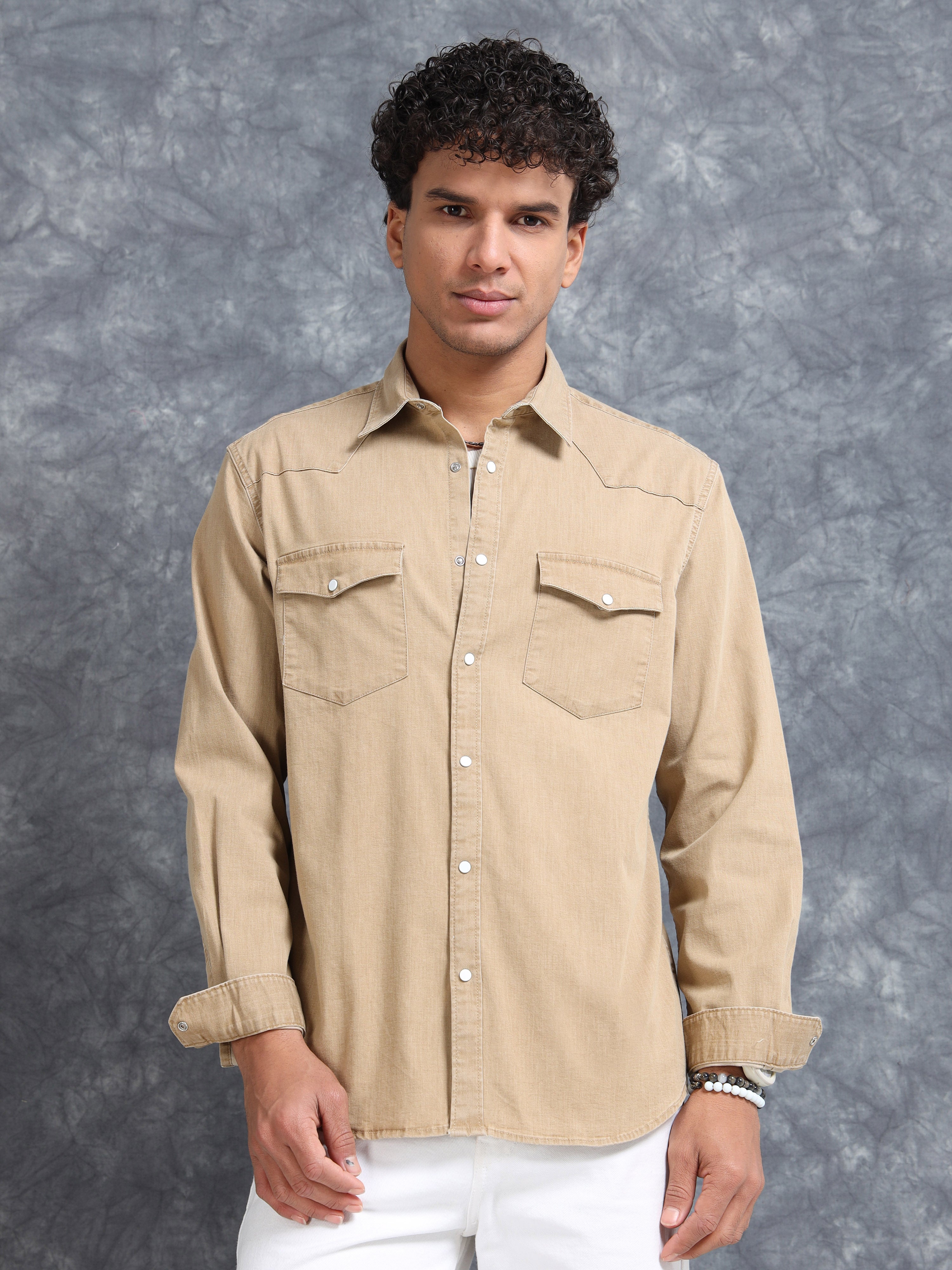 MEN'S GOLDEN BROWN DENIM SOLID SLIM FIT SHIRT