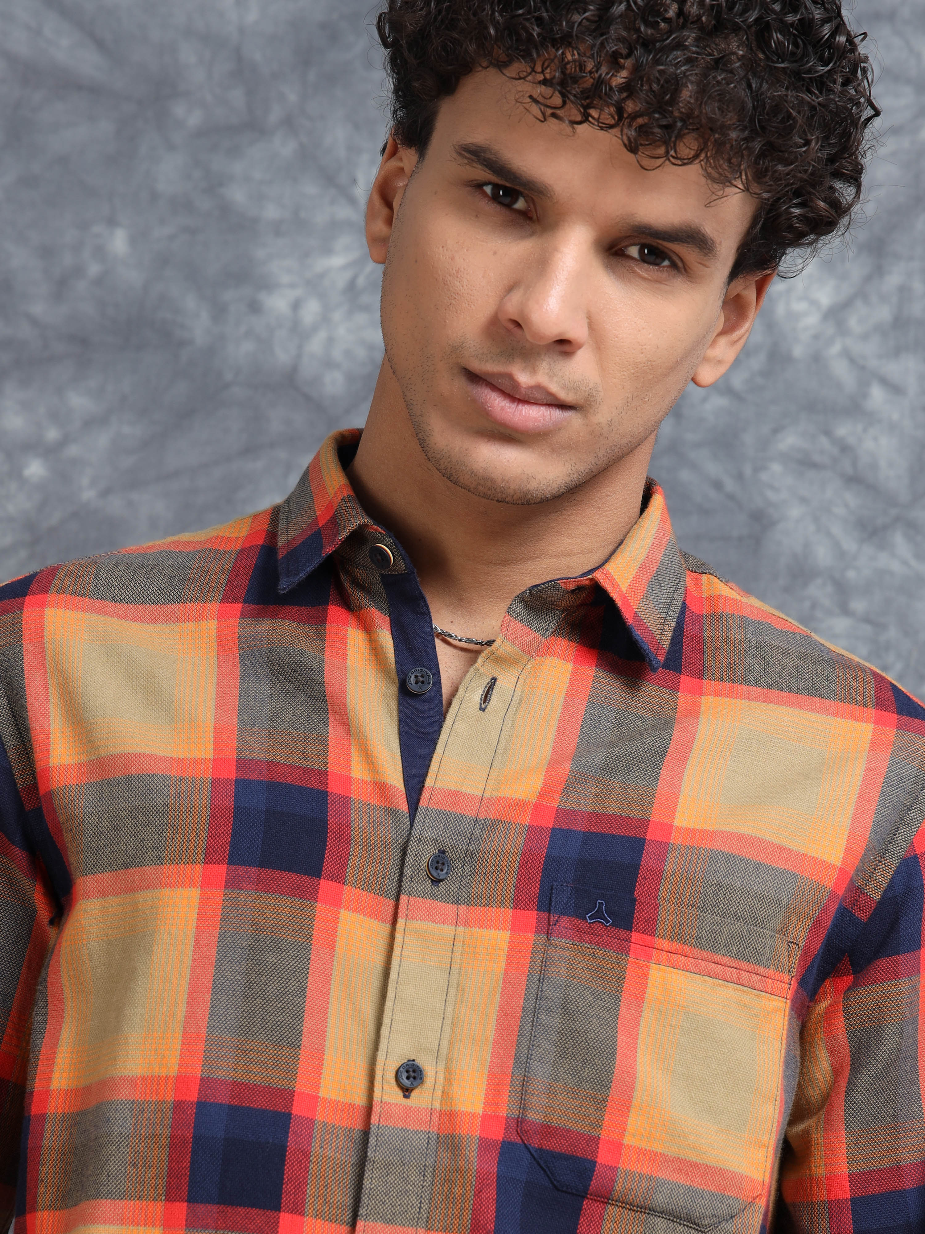 MEN'S RED CHECKS SLIM FIT SHIRT