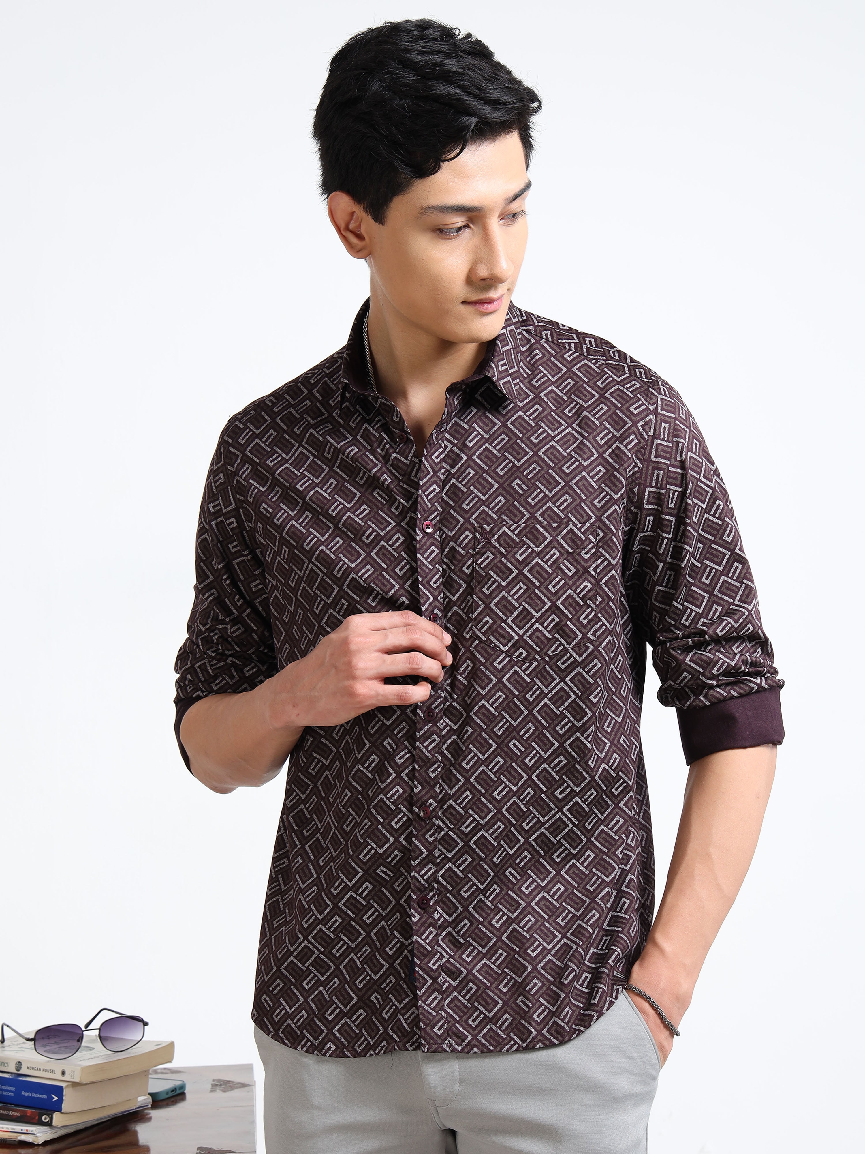 MEN'S BURGUNDY PRINT SLIM FIT SHIRT