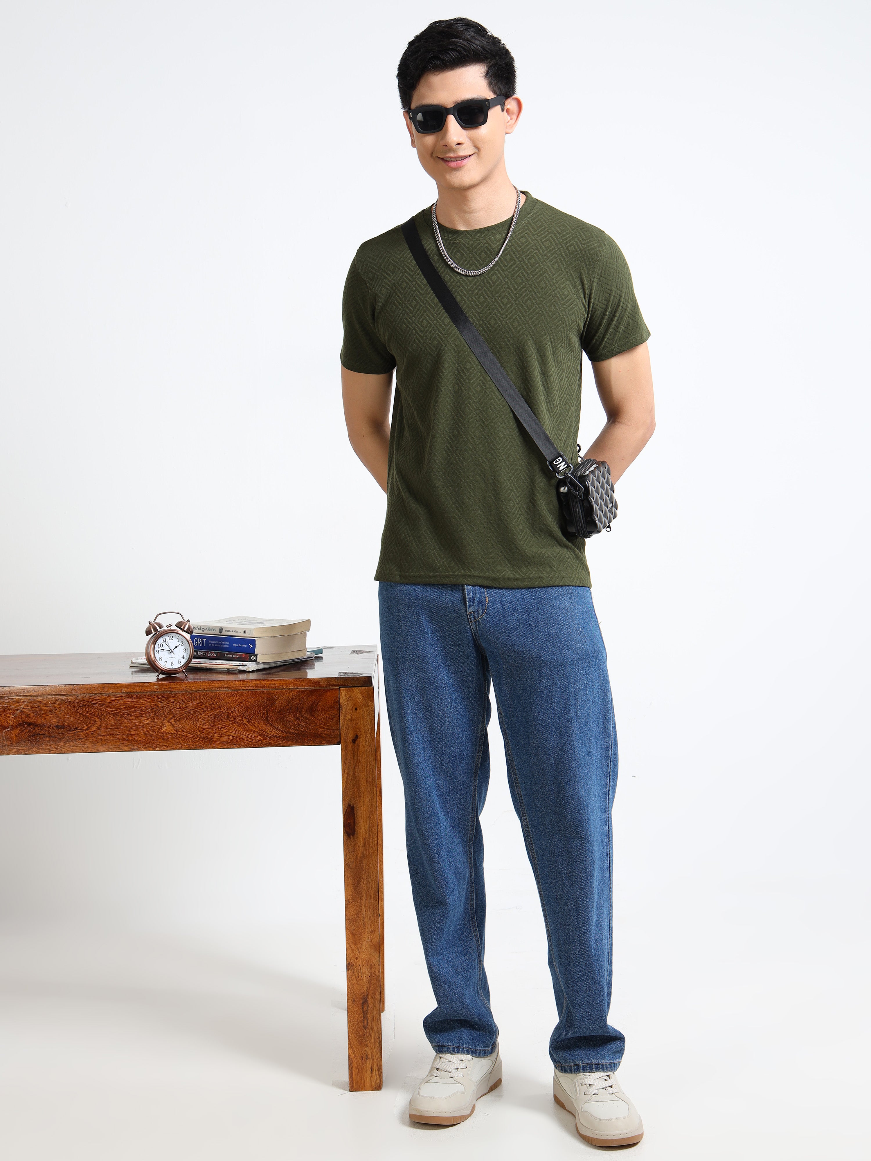 MEN'S OLIVE SLIM FIT T SHIRT