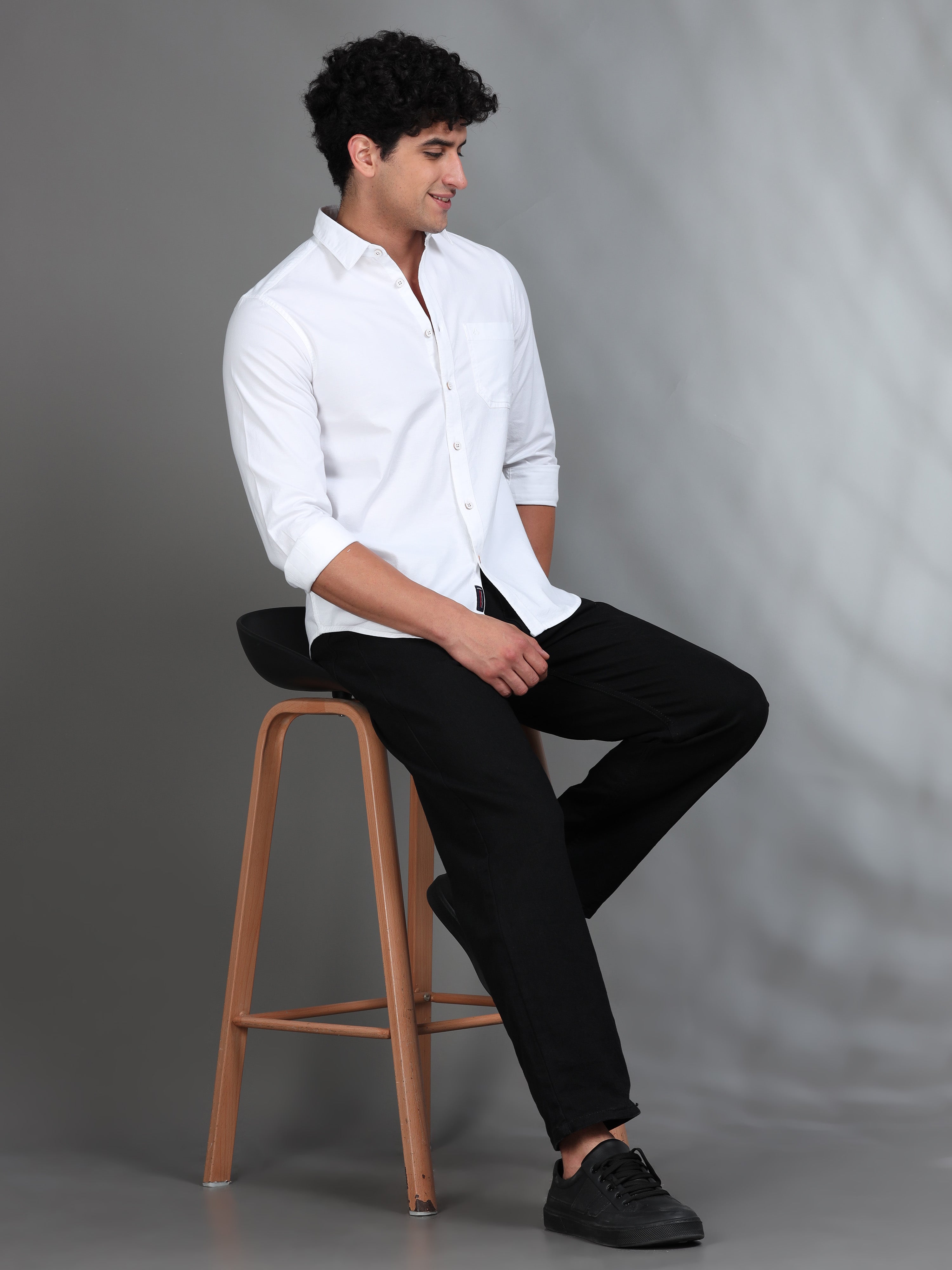 MEN'S WHITE SOLID SLIM FIT SHIRT