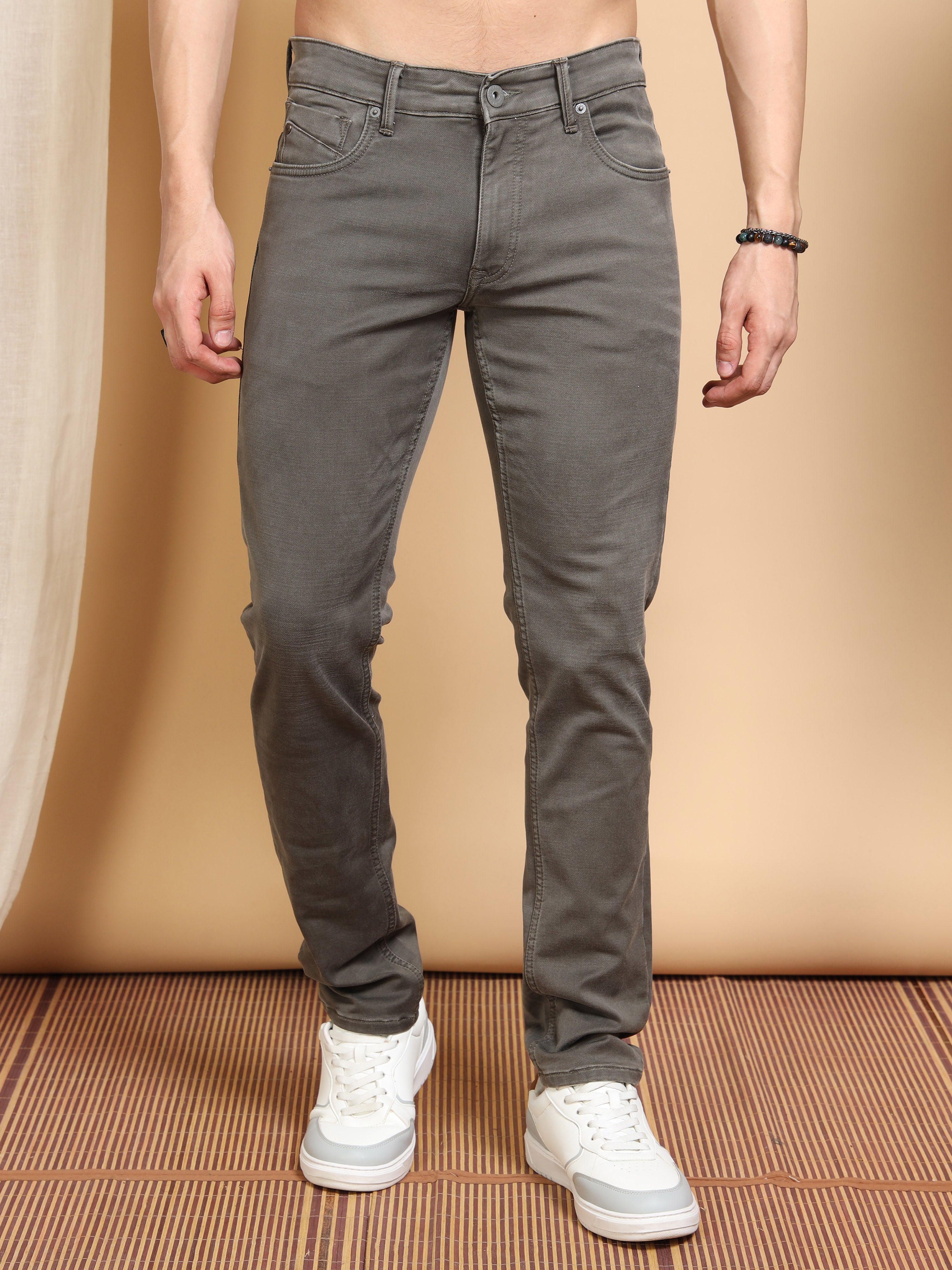 MEN'S DK.KHAKI SOLID SLIM FIT JEANS