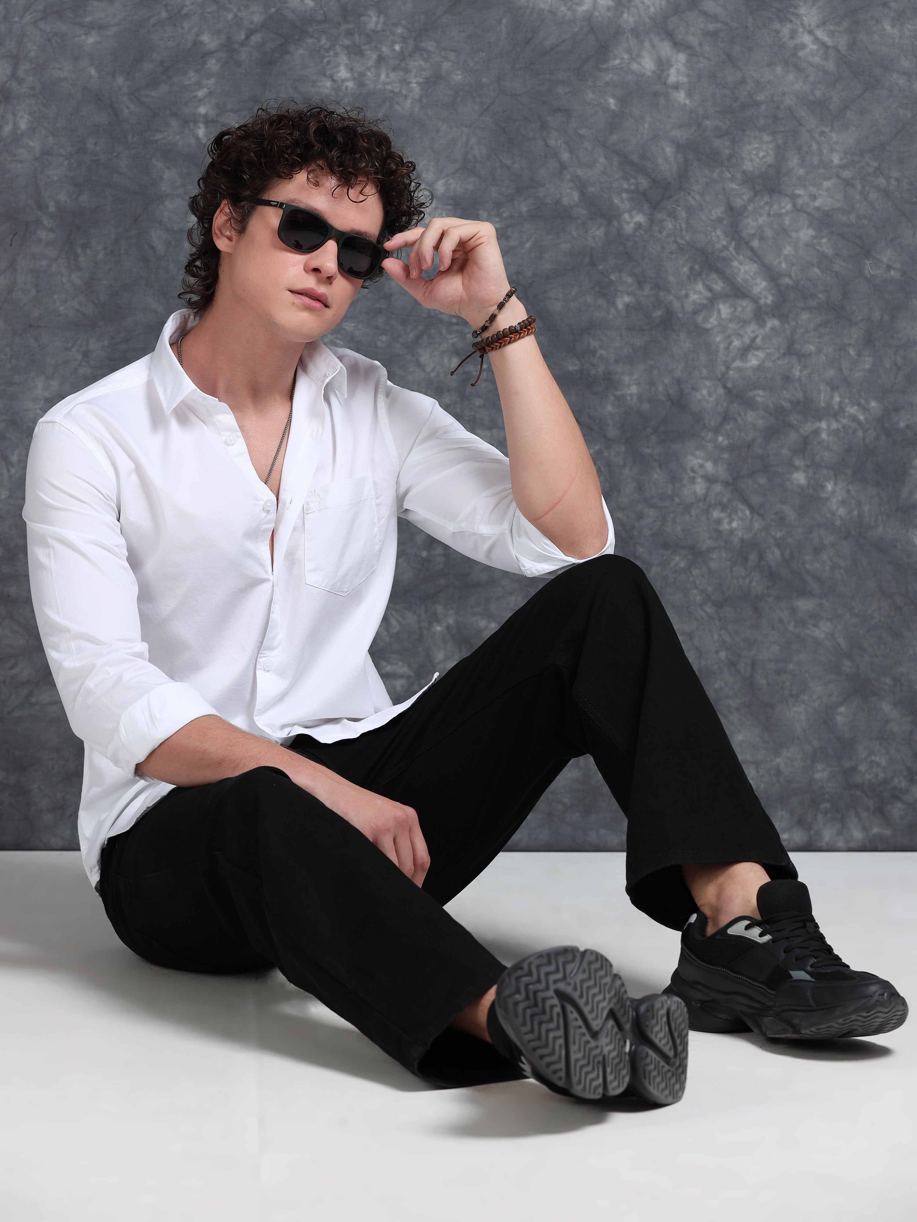 MEN'S WHITE SOLID SLIM FIT SHIRT