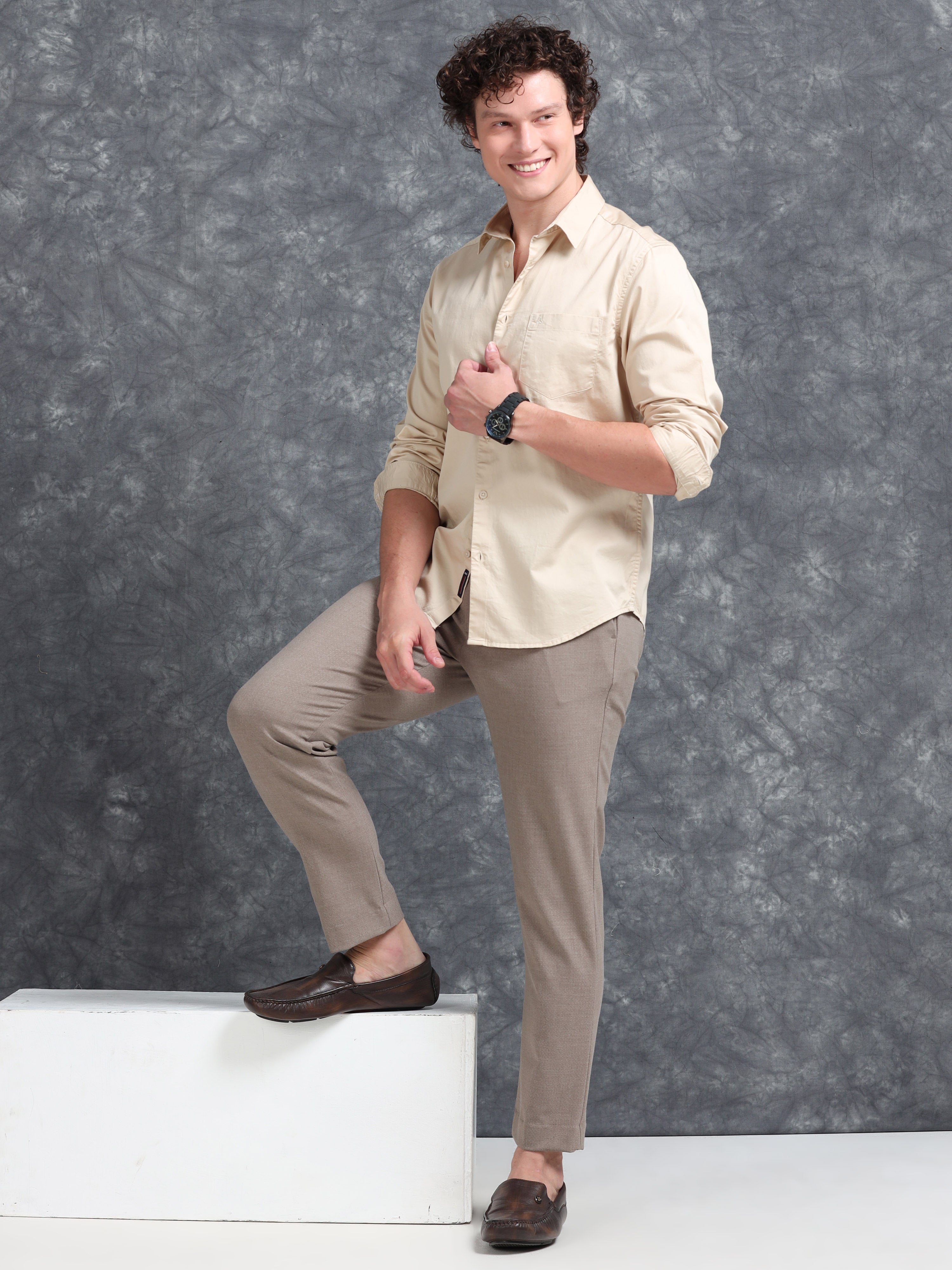 MEN'S SANDEL SOLID SLIM FIT SHIRT