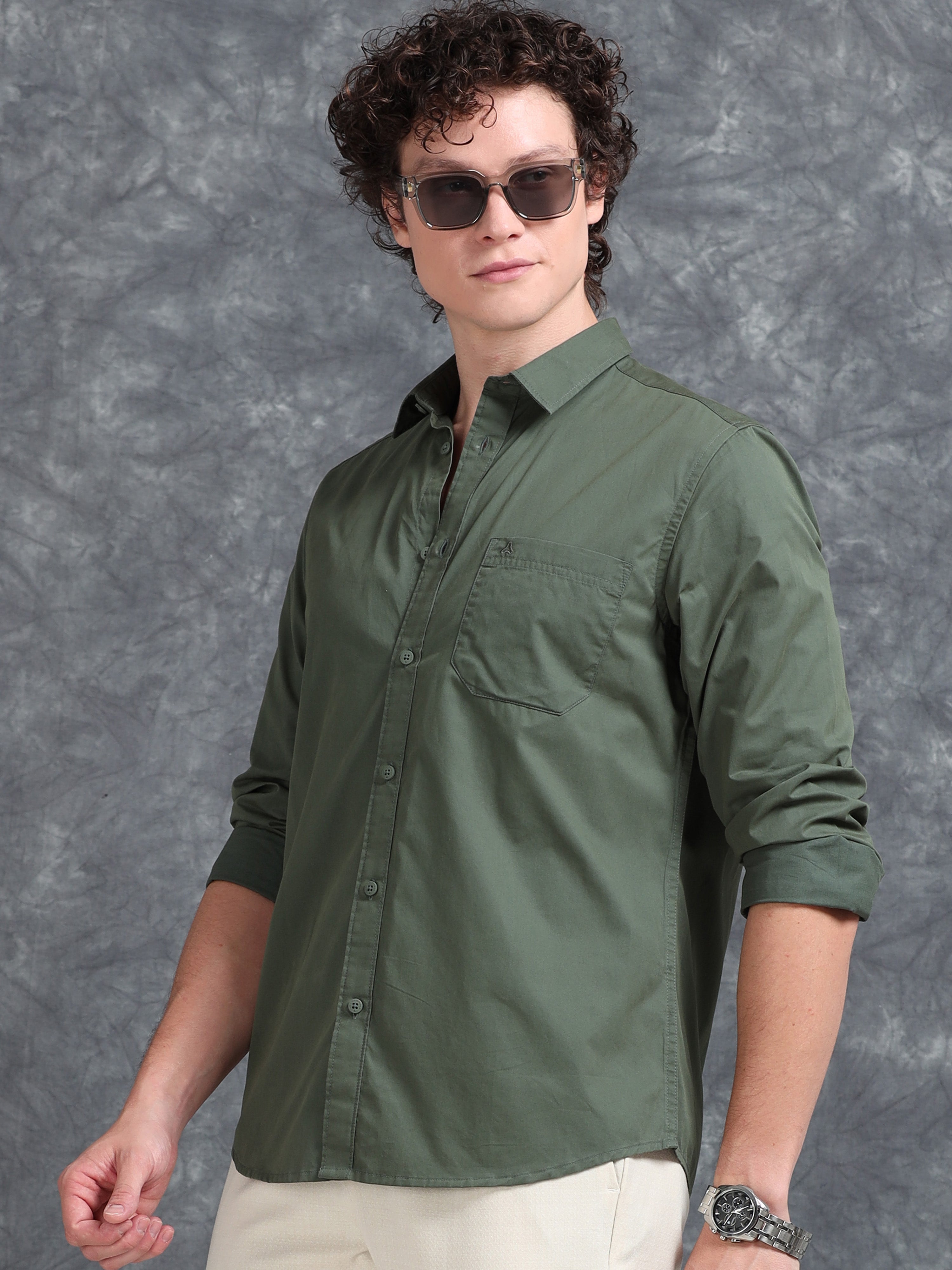 MEN'S GREEN SOLID SLIM FIT SHIRT