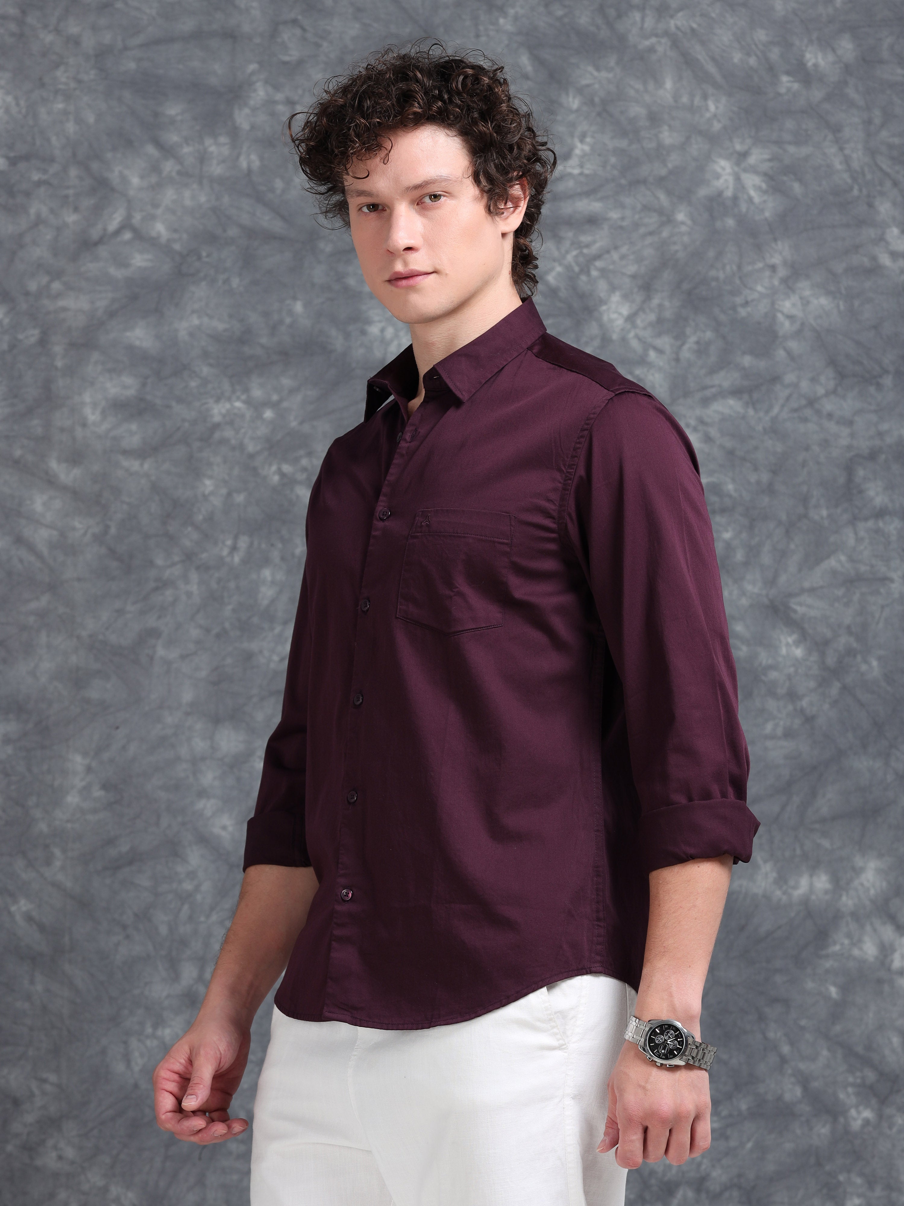 MEN'S WINE SOLID SLIM FIT SHIRT