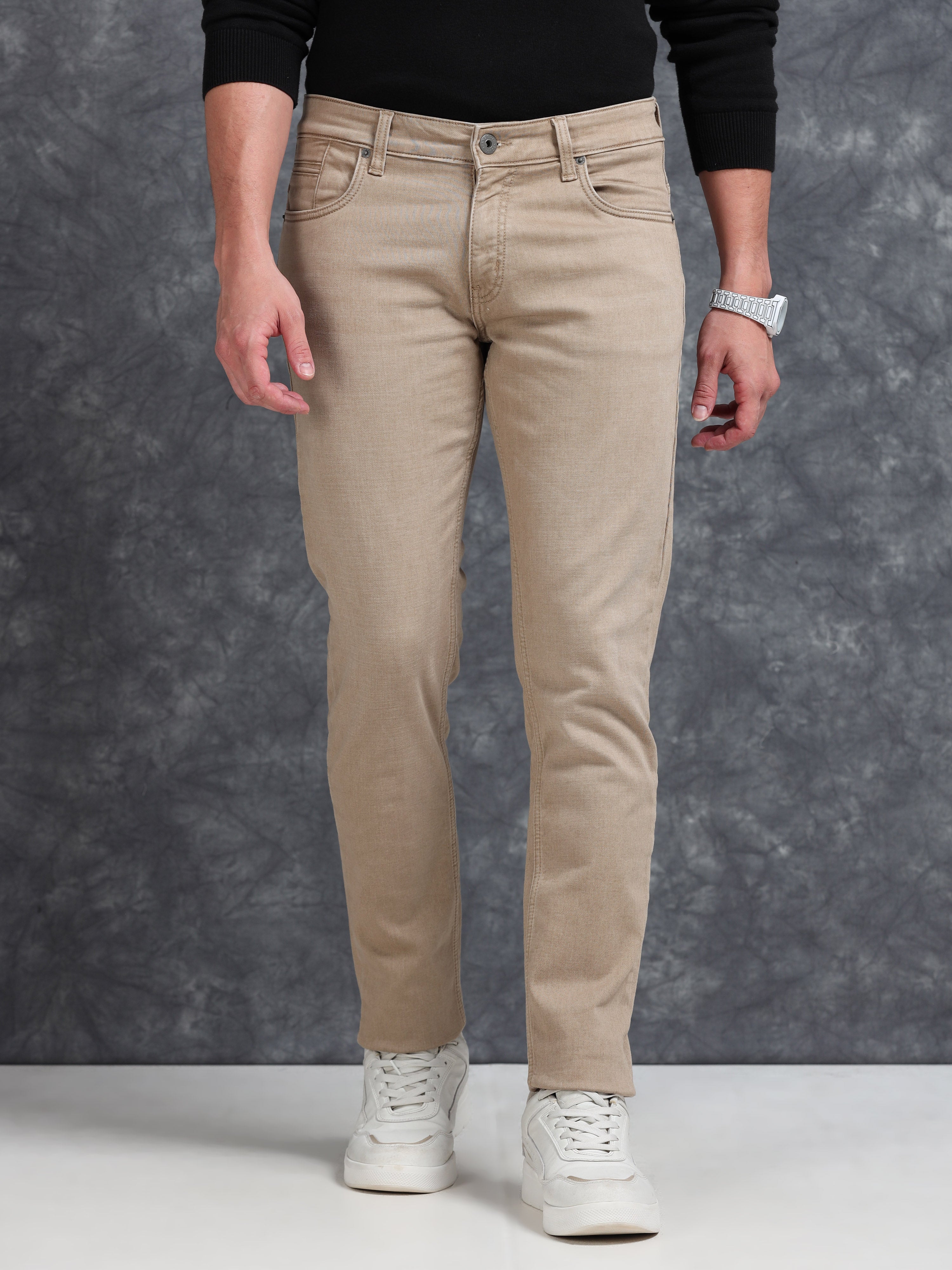 MEN'S DK.KHAKI SOLID SLIM FIT JEANS