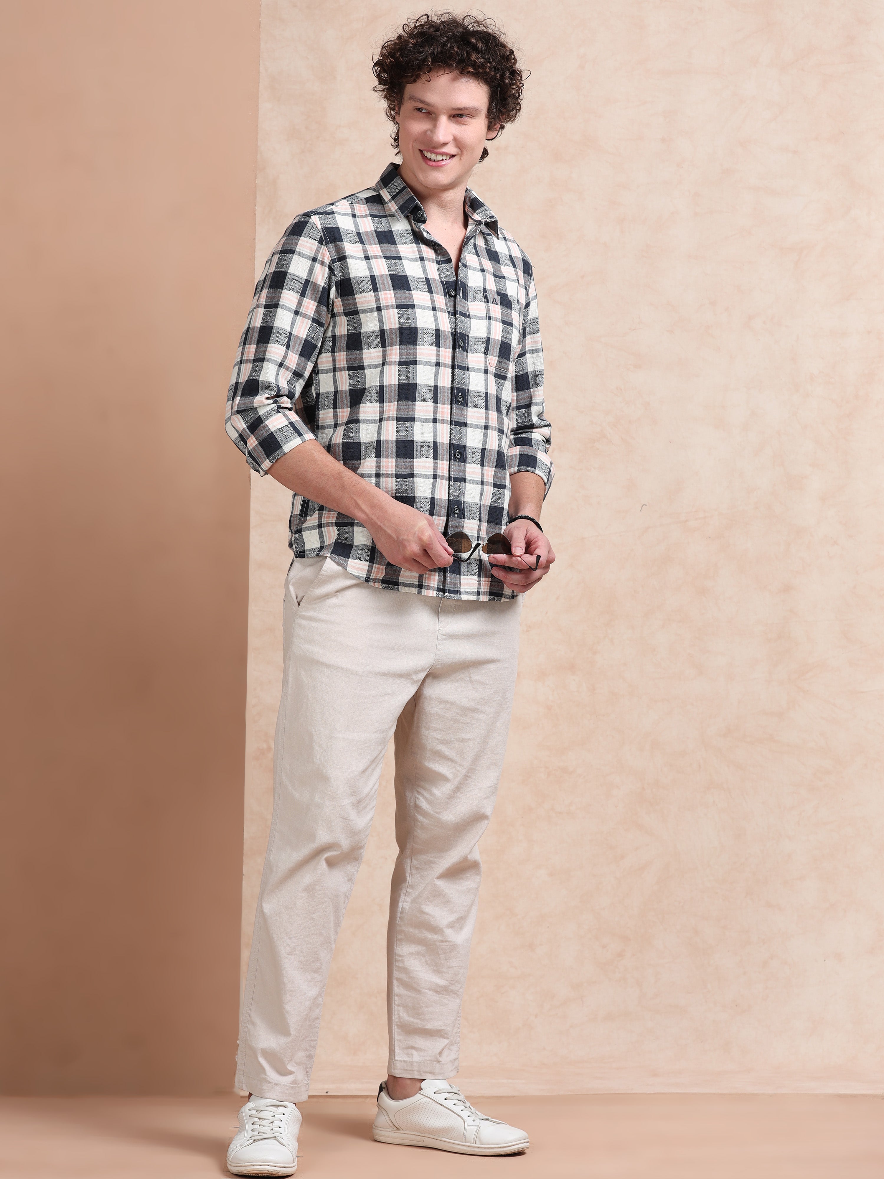 MEN'S NAVY CHECKS SLIM FIT SHIRT