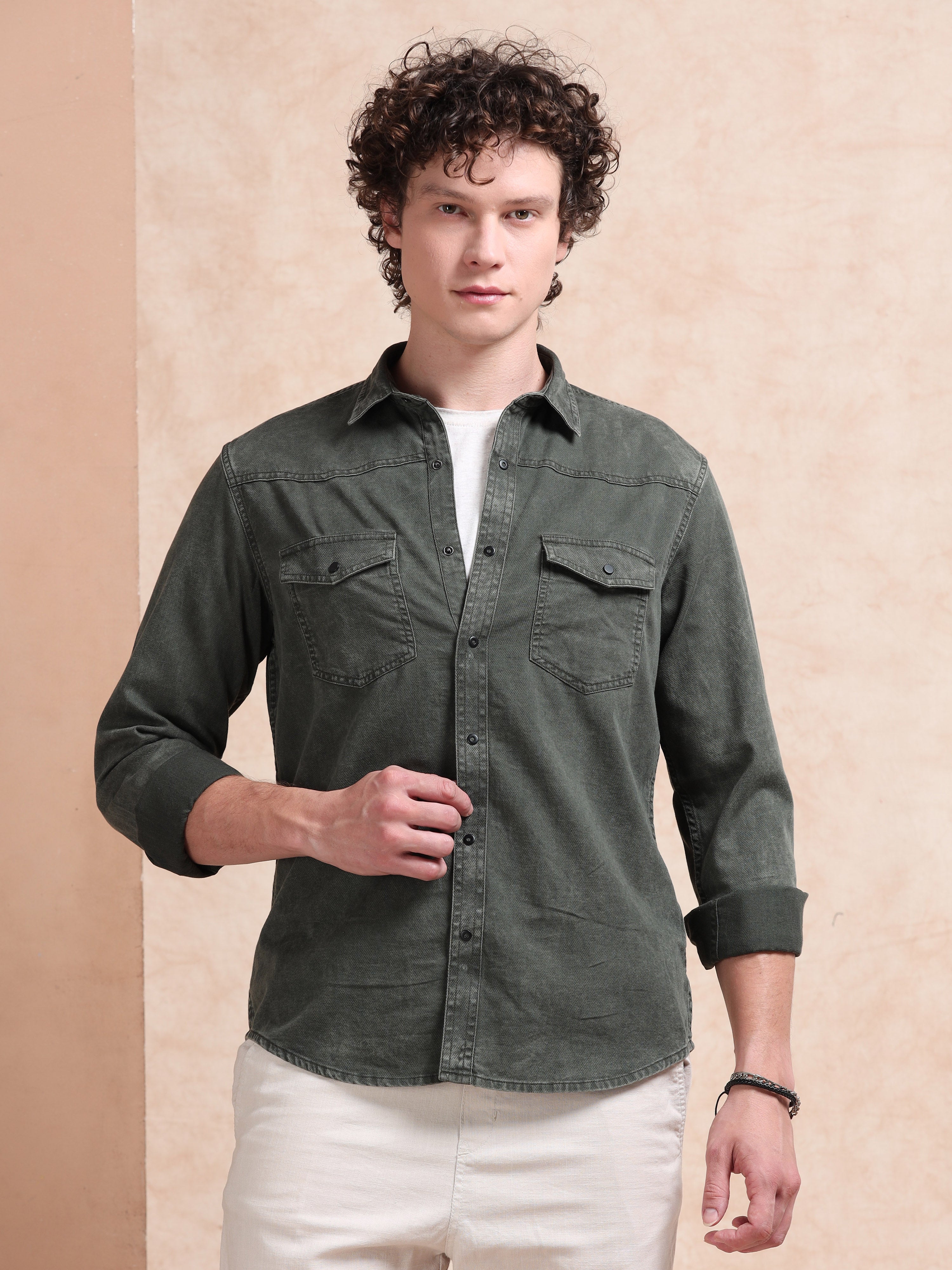 MEN'S BT.GREEN DENIM SOLID SLIM FIT SHIRT