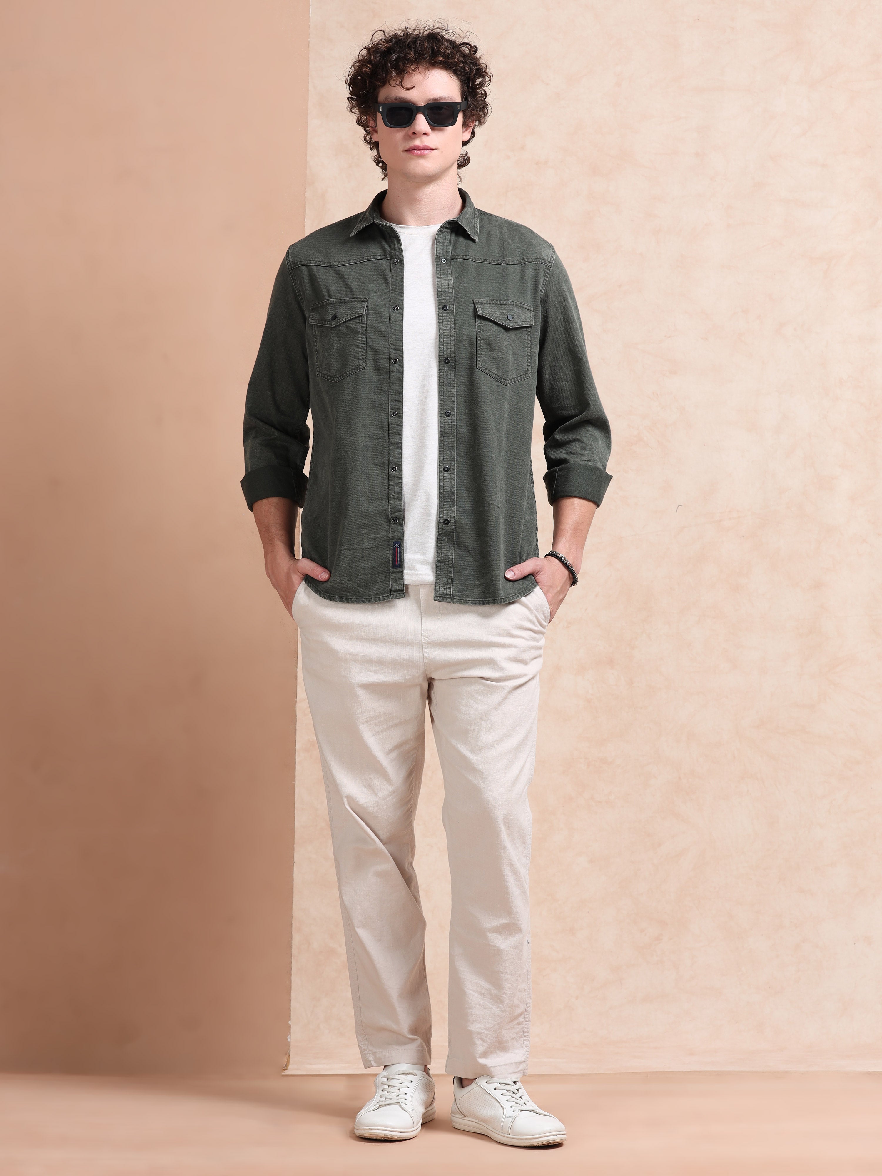 MEN'S BT.GREEN DENIM SOLID SLIM FIT SHIRT
