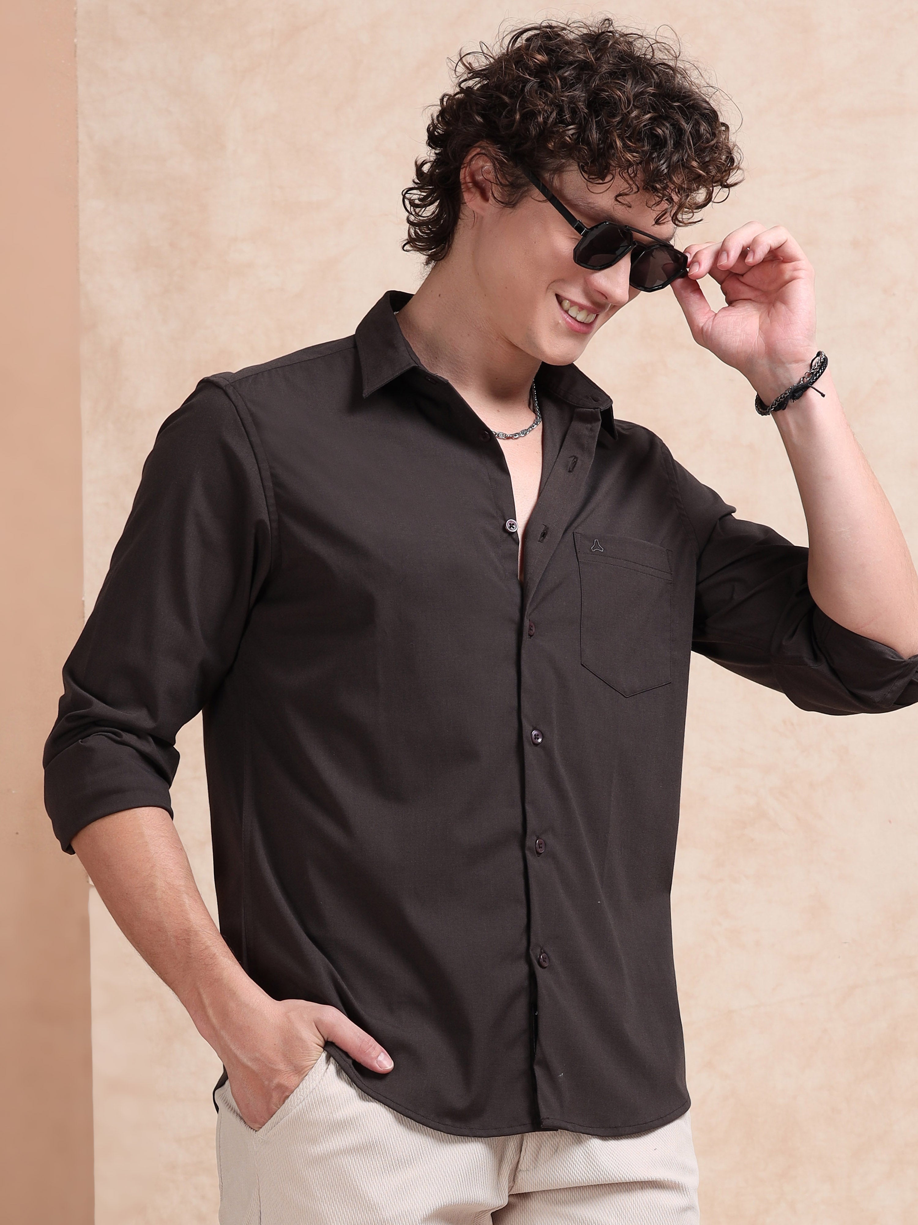 MEN'S BROWN SOLID SLIM FIT SHIRT
