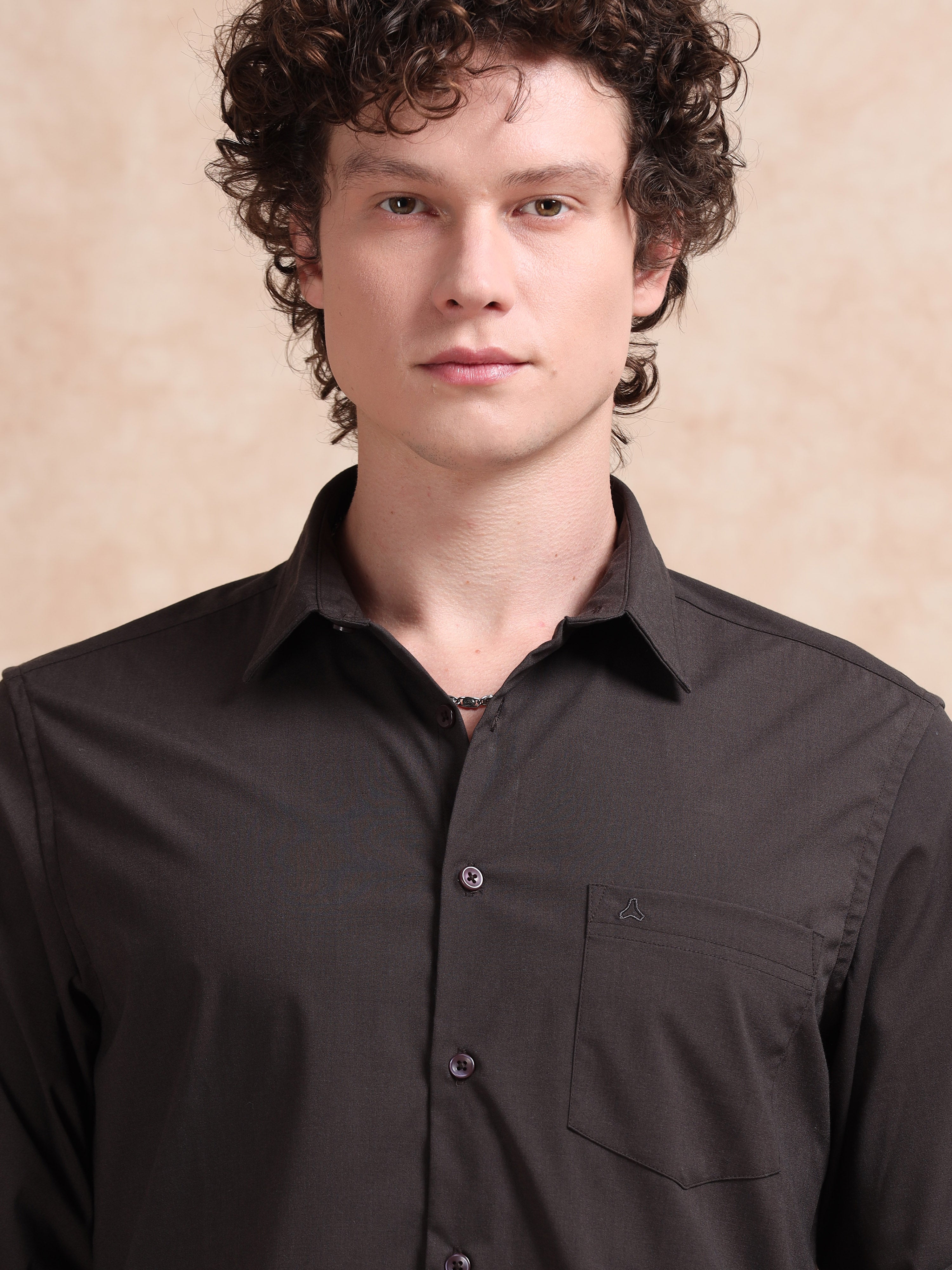 MEN'S BROWN SOLID SLIM FIT SHIRT