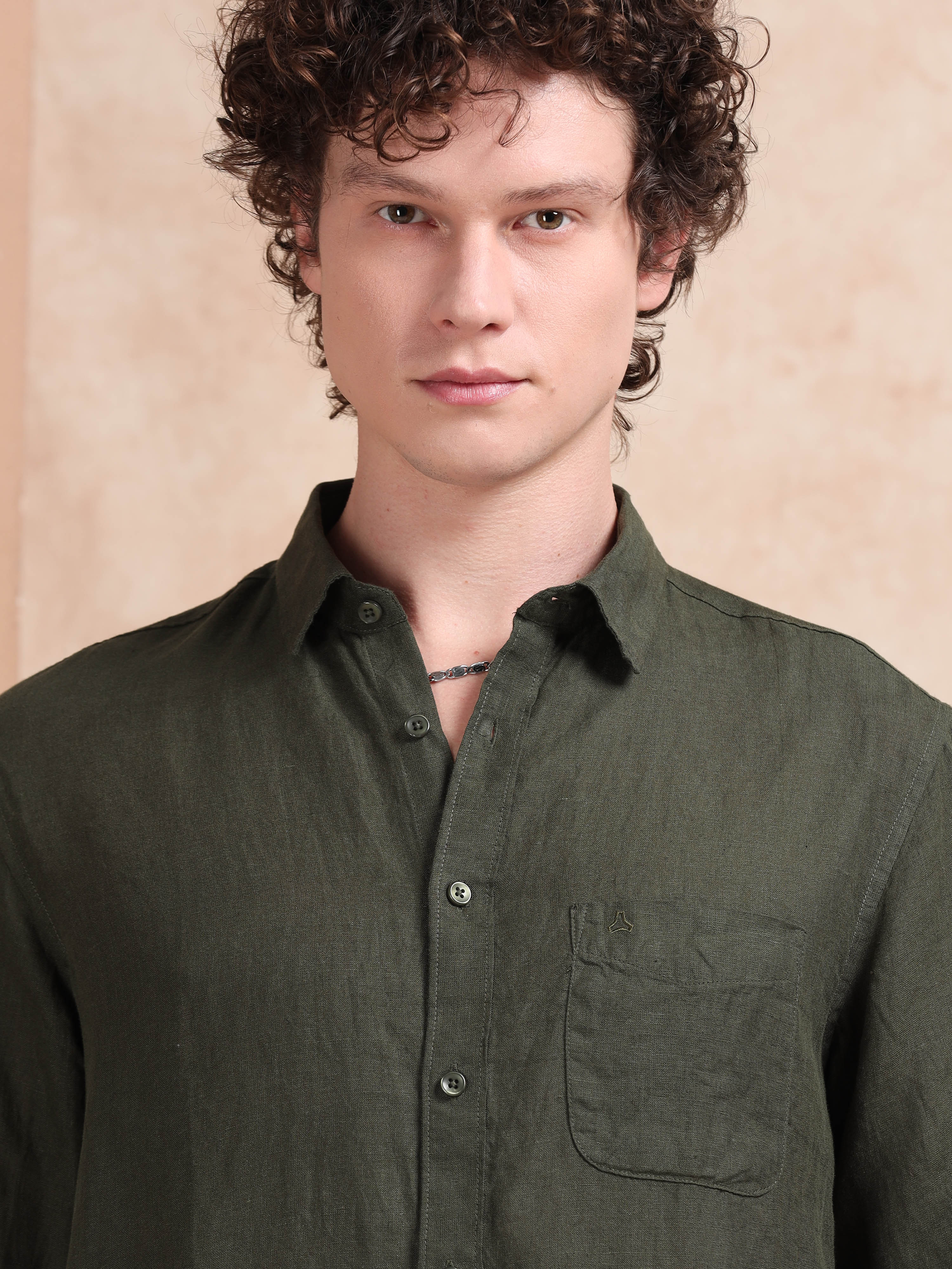 MEN'S BT.GREEN SOLID SLIM FIT LINEN SHIRT