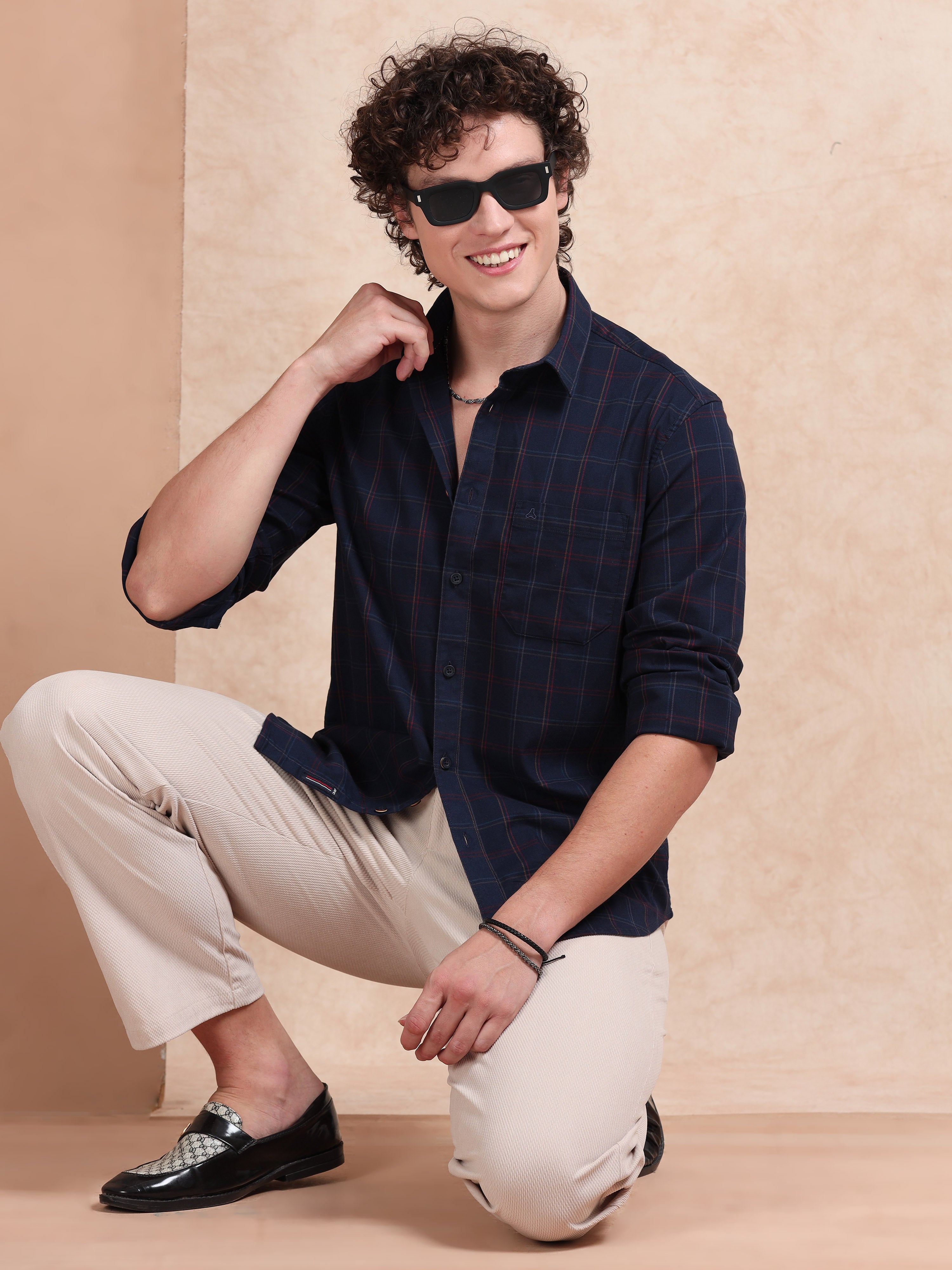 MEN'S NAVY CHECKS SLIM FIT SHIRT