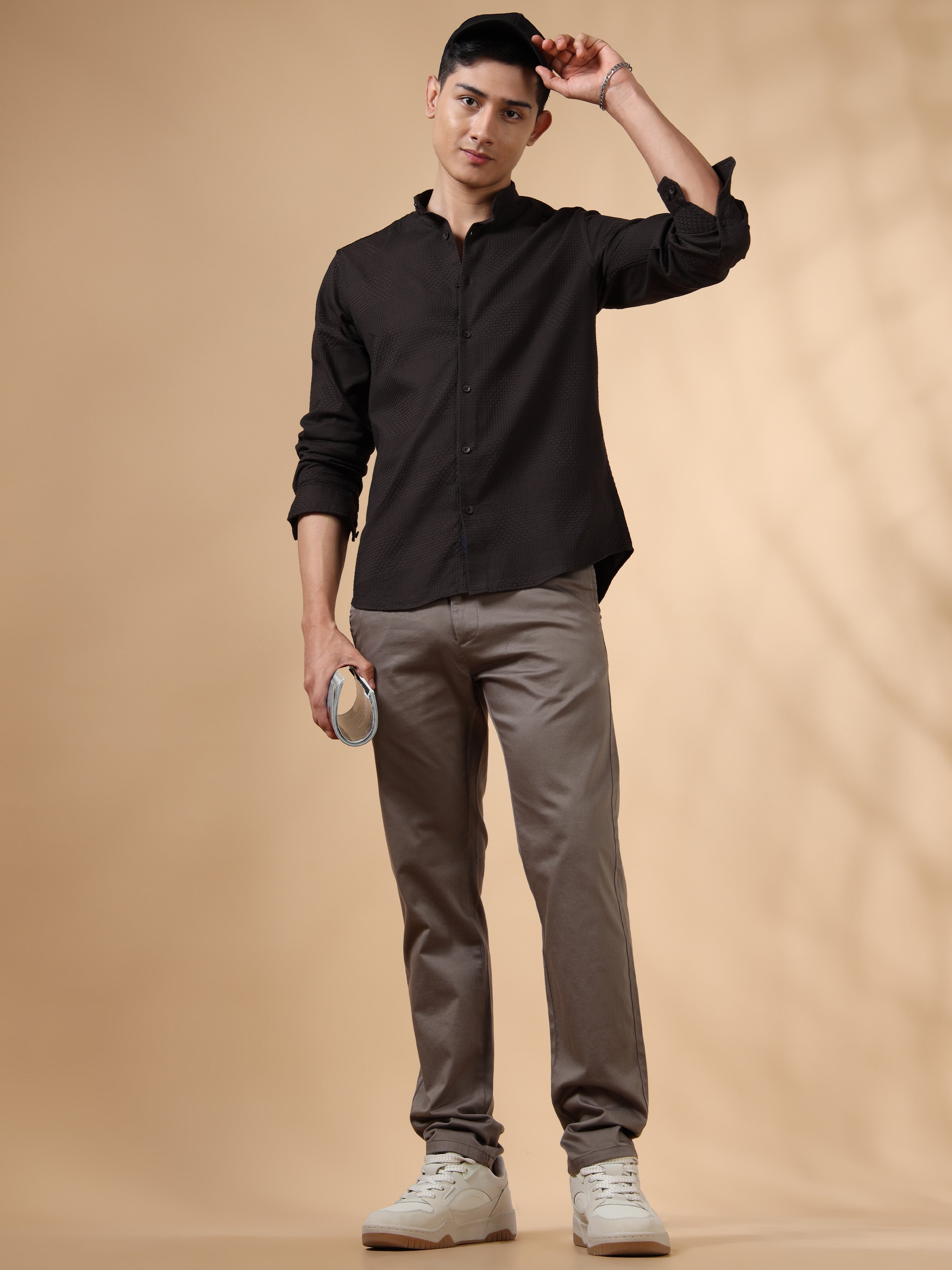 MEN'S DK GREY SOLID SLIM FIT SHIRT