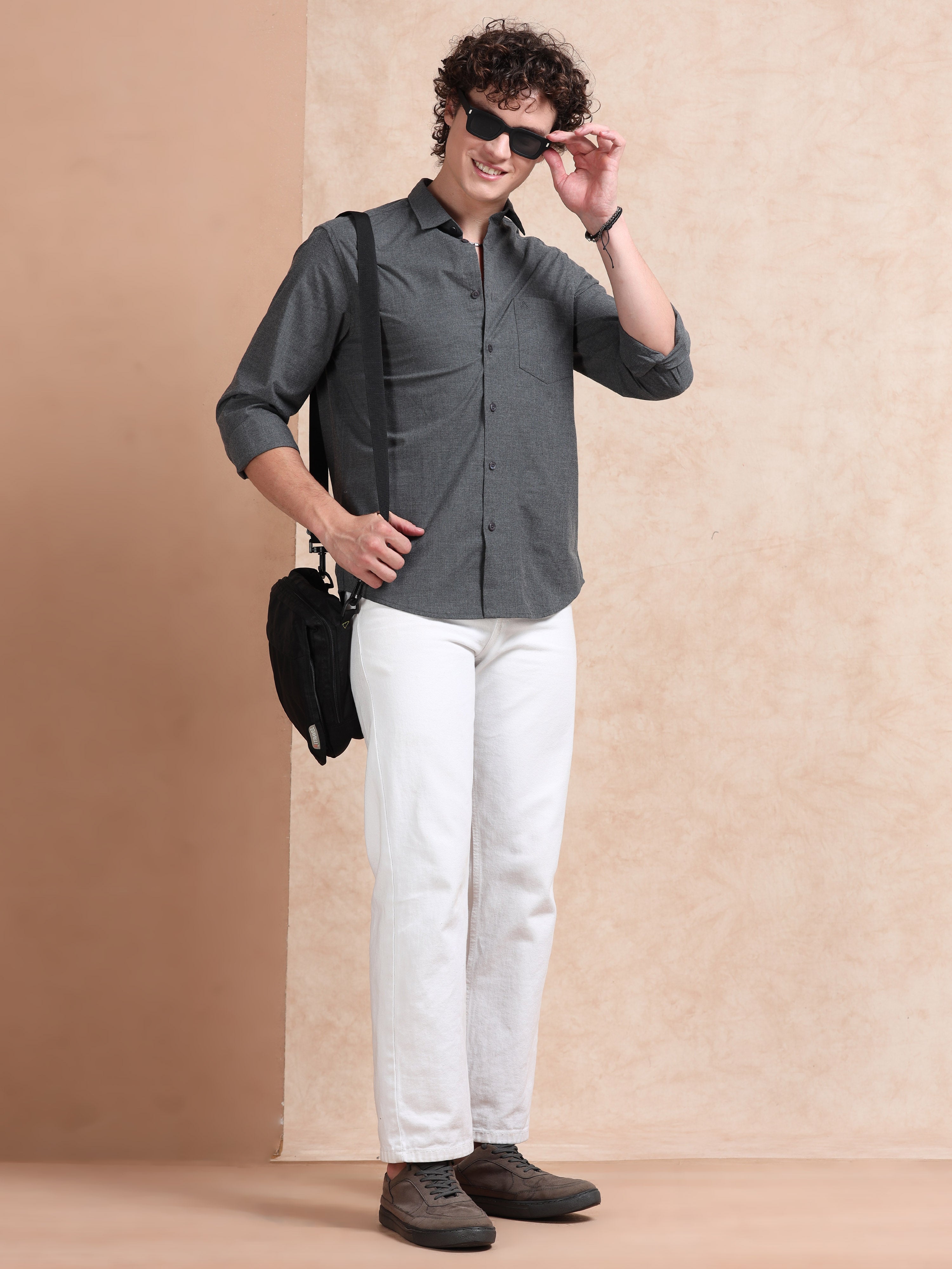 MEN'S DK.GREY SOLID SLIM FIT SHIRT