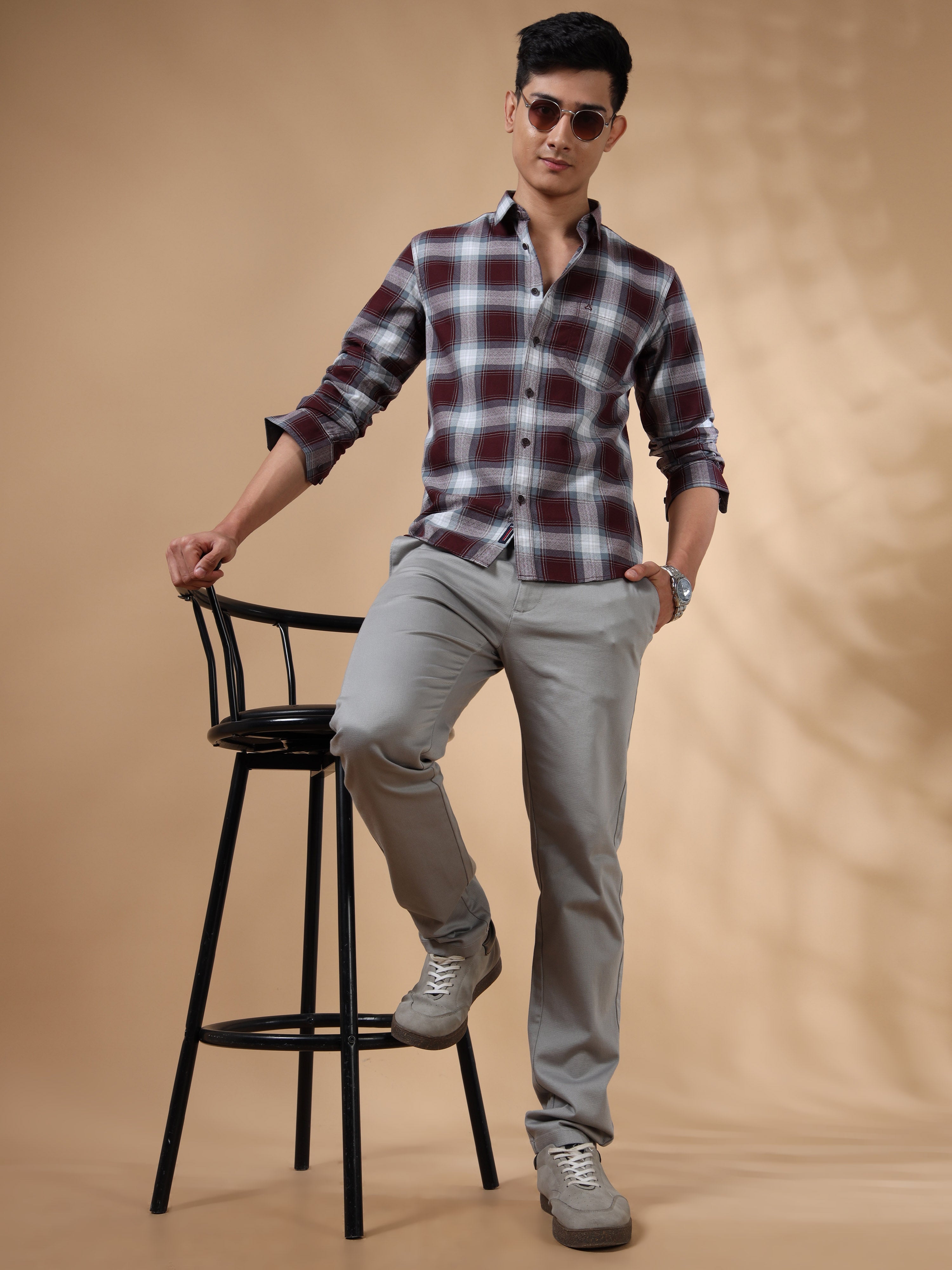 MEN'S BURGUNDY CHECKS SLIM FIT SHIRT