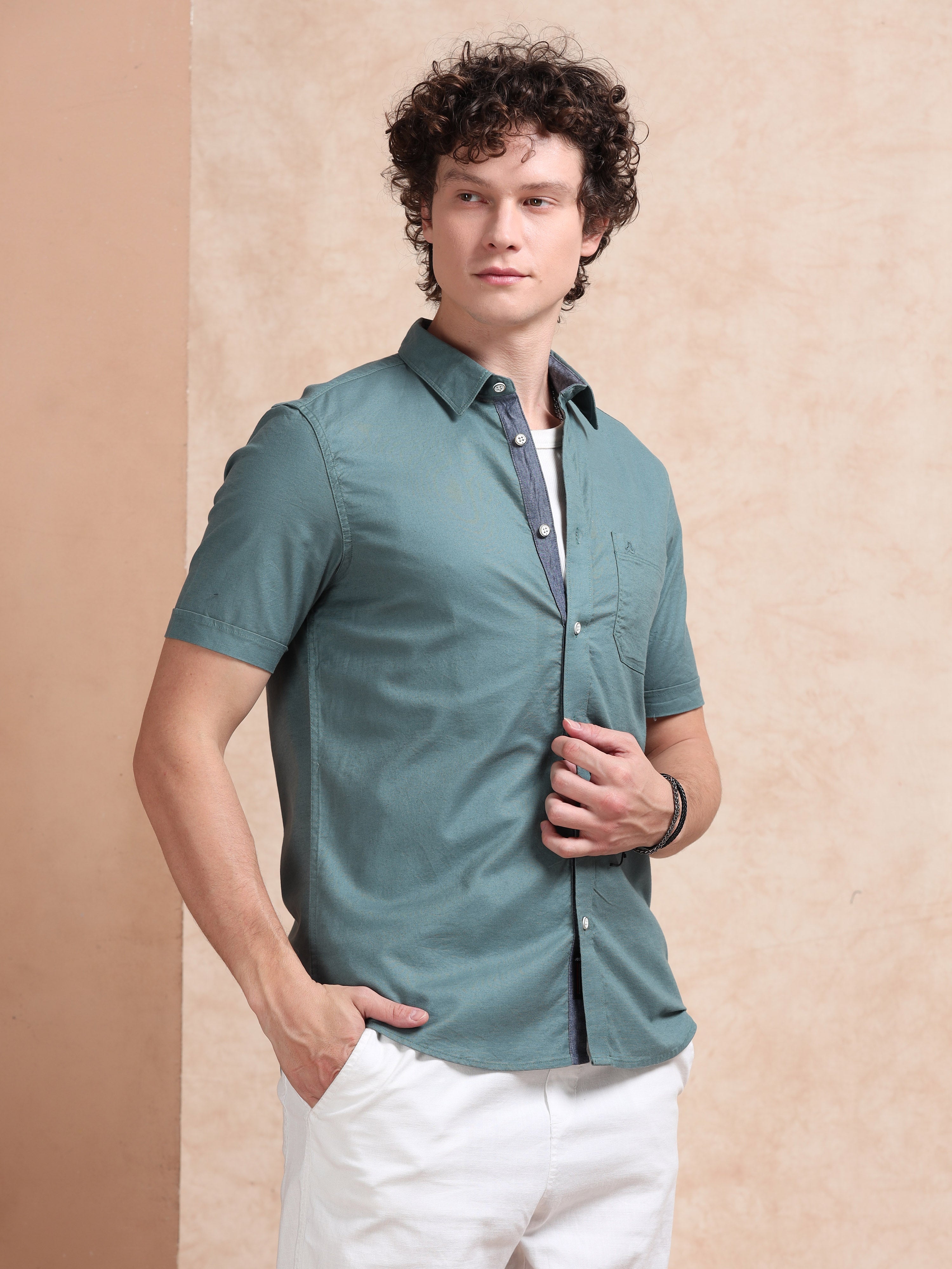 MEN'S LT.GREEN SOLID SLIM FIT SHIRT