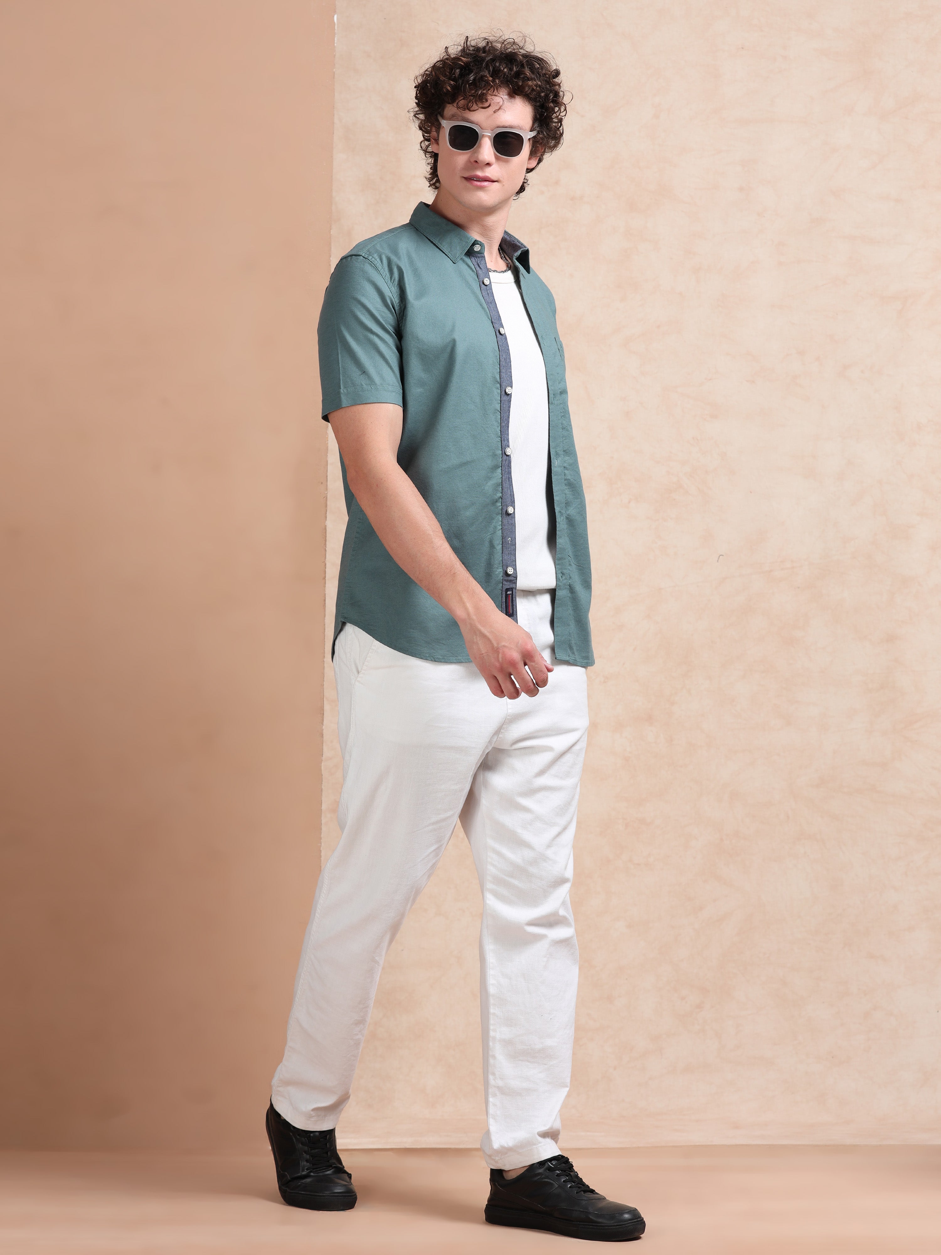 MEN'S LT.GREEN SOLID SLIM FIT SHIRT
