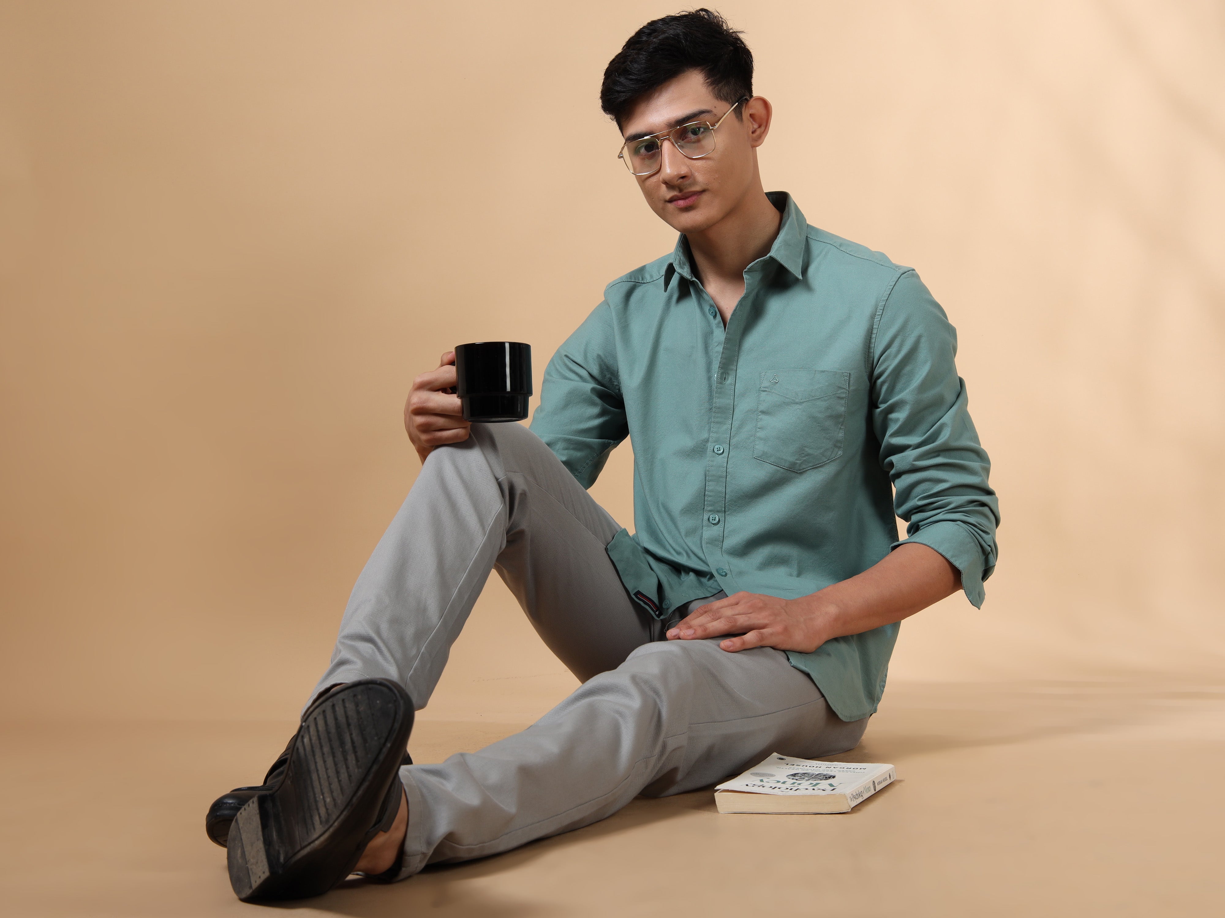 MEN'S LT GREEN SOLID SLIM FIT SHIRT