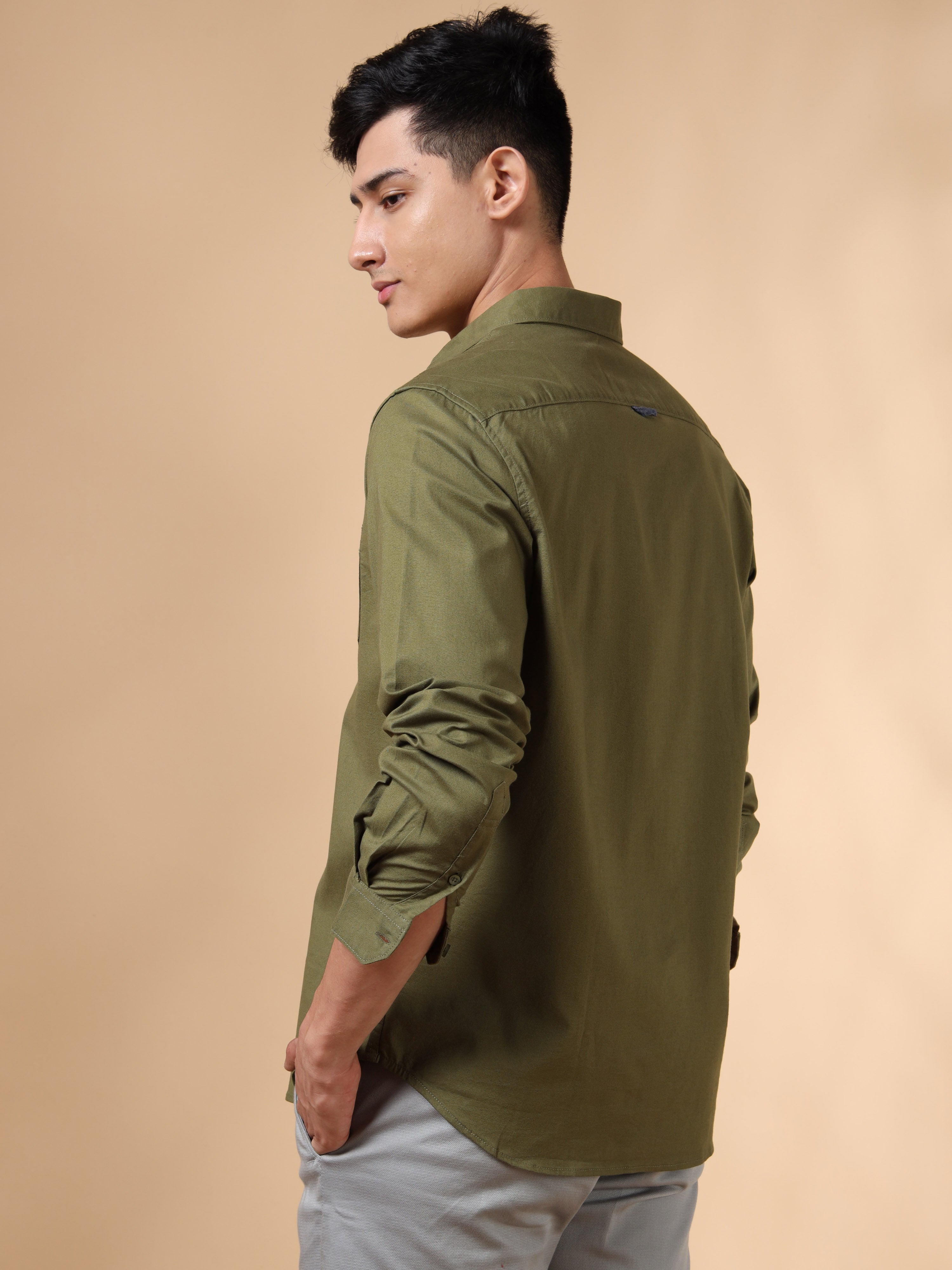 MEN'S GREEN SOLID SLIM FIT SHIRT