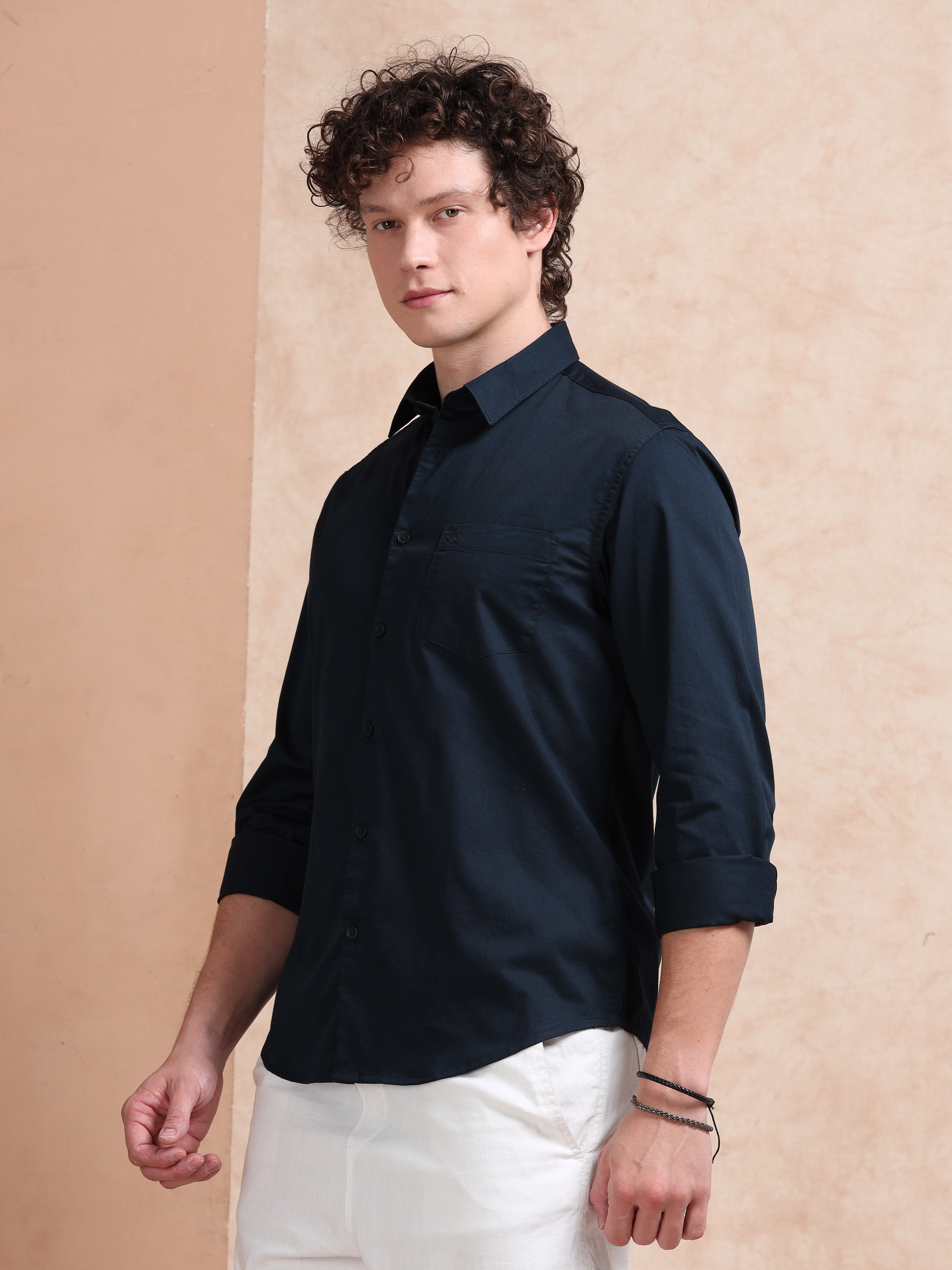 MEN'S NAVY SOLID SLIM FIT SHIRT