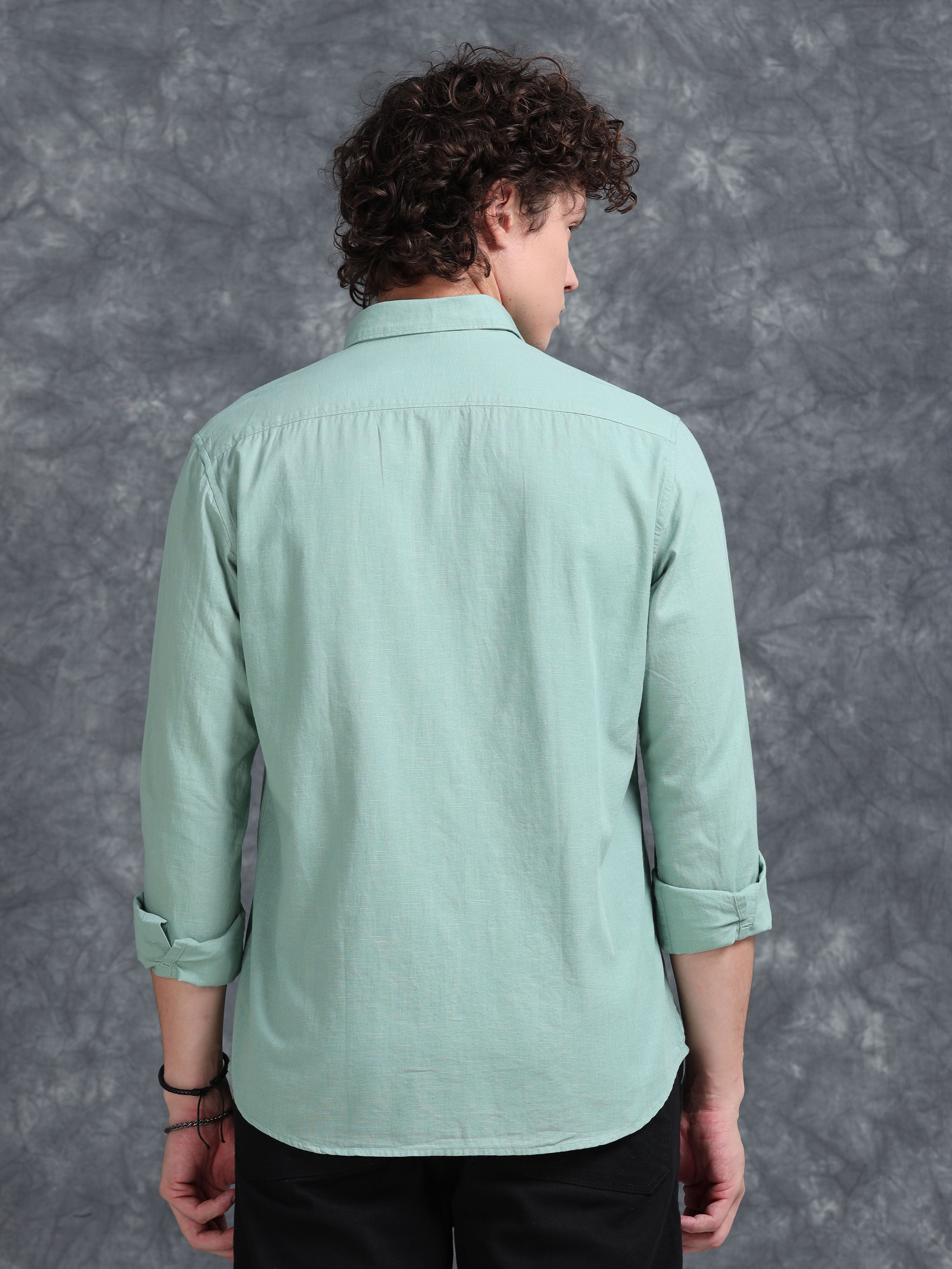 MEN'S GREEN SOLID SLIM FIT SHIRT