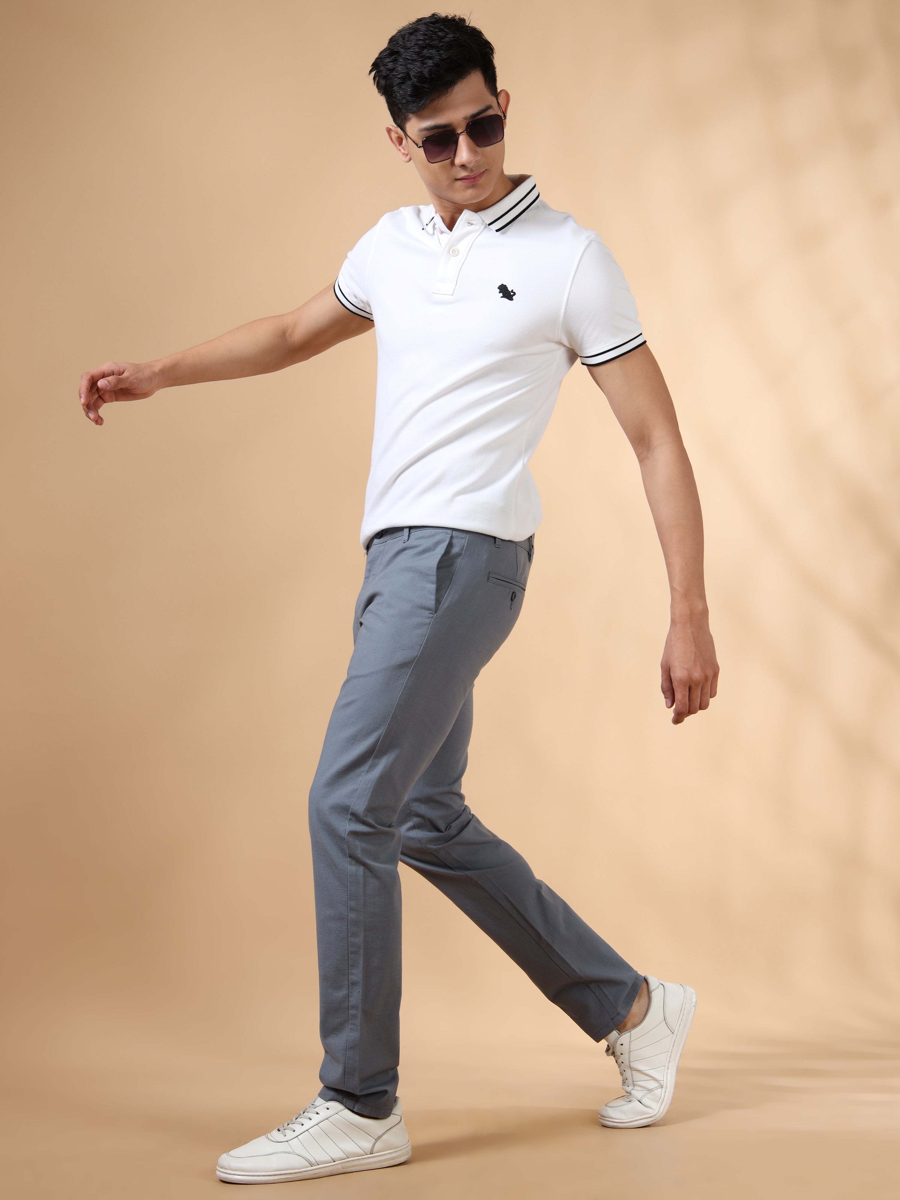 MEN'S BLUE SOLID SLIM FIT TROUSER