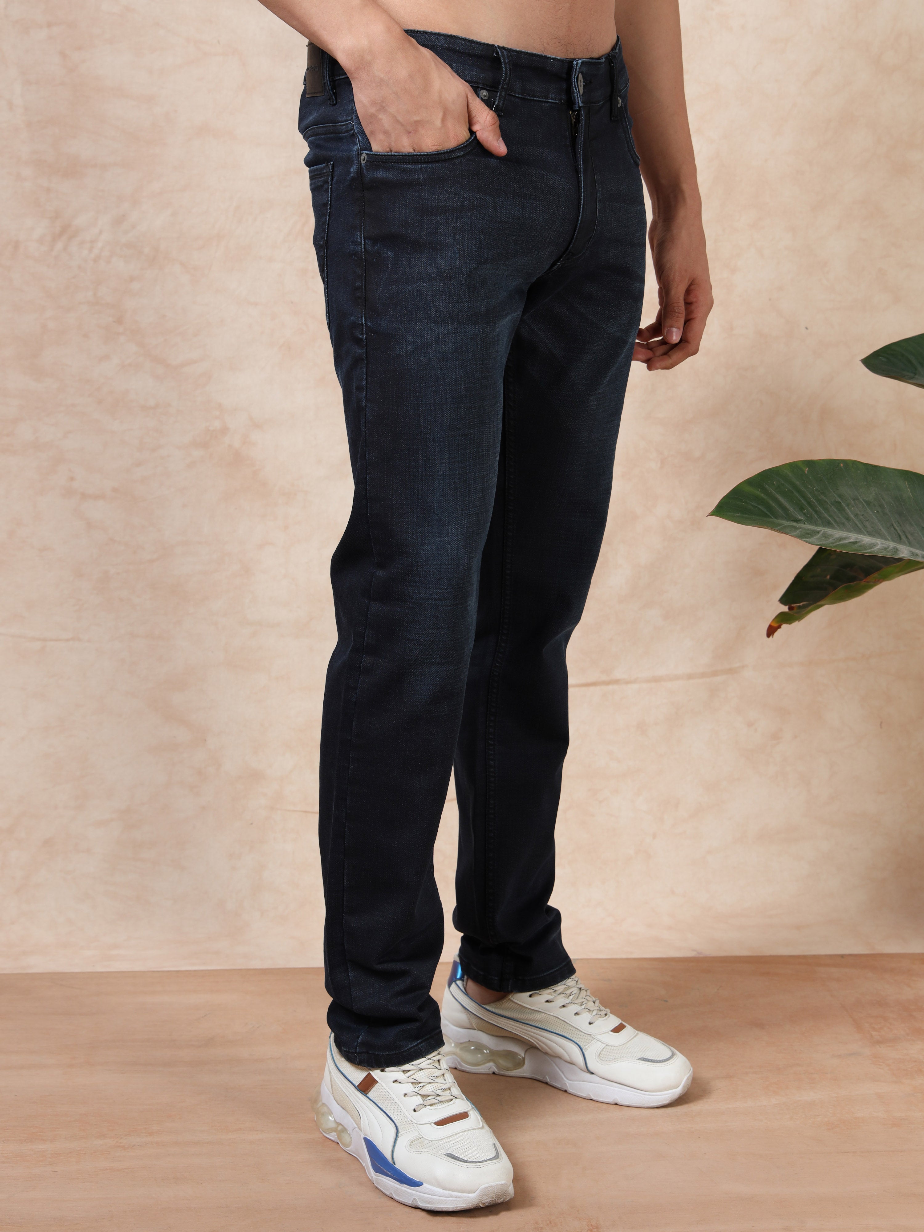 MEN'S BLACK SOLID SLIM FIT JEANS