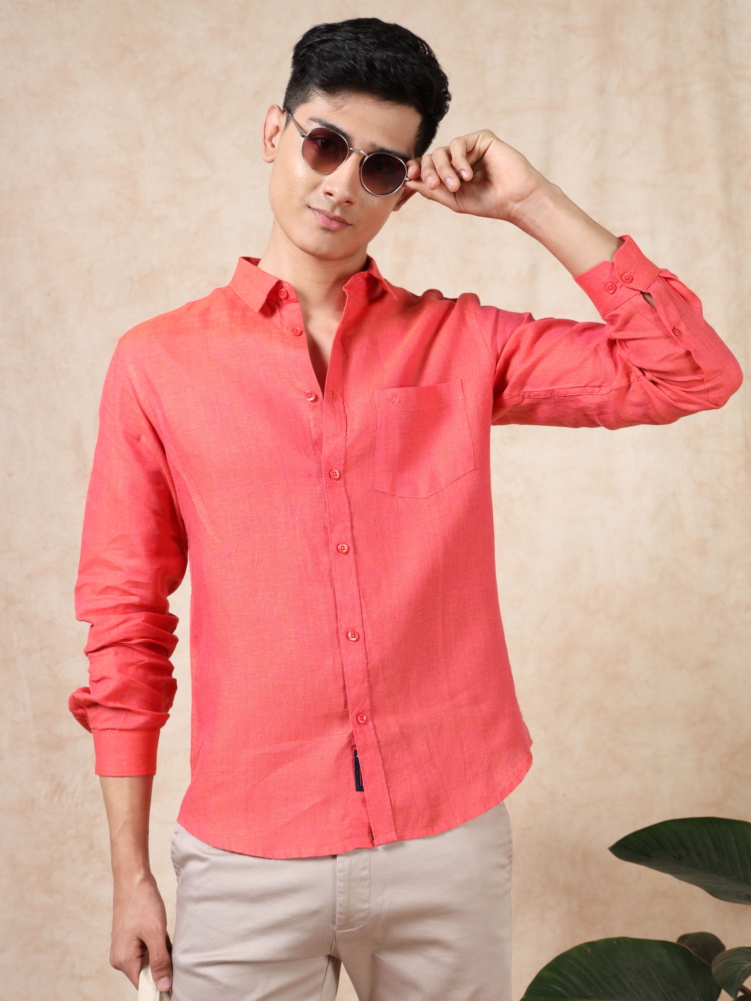 MEN'S RED SOLID SLIM FIT LINEN SHIRT