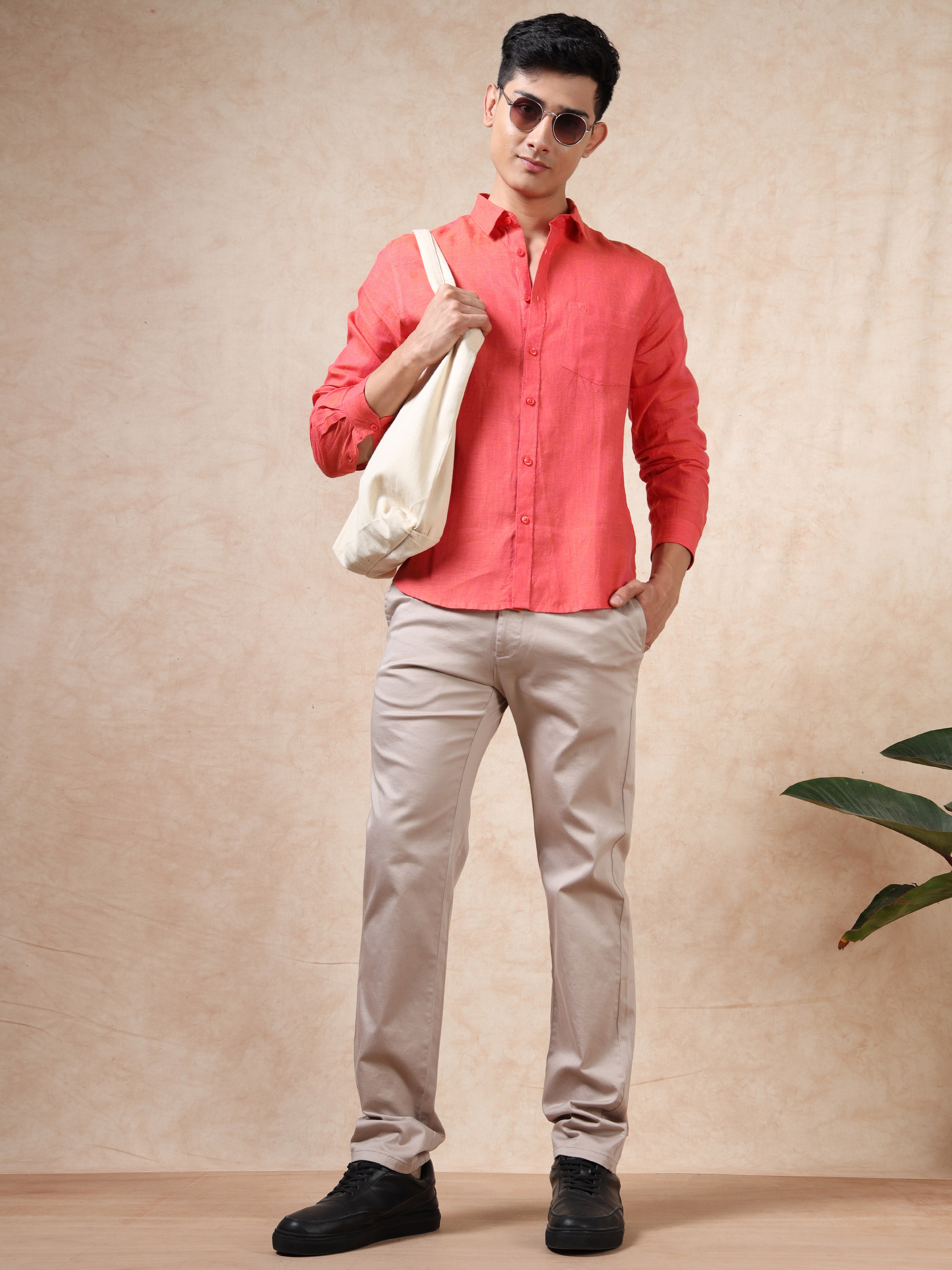 MEN'S RED SOLID SLIM FIT LINEN SHIRT
