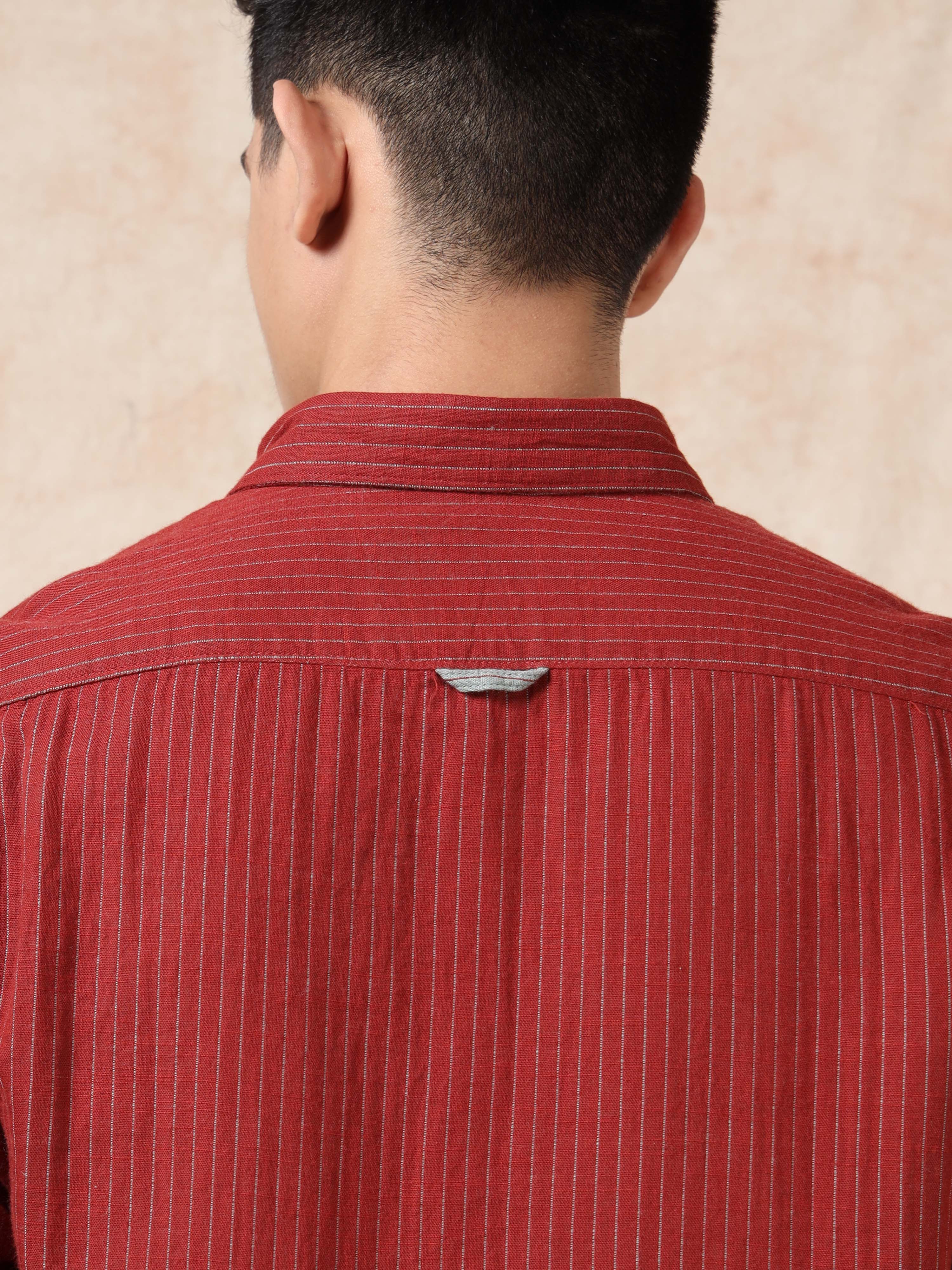 MEN'S RED STRIPE SLIM FIT SHIRT