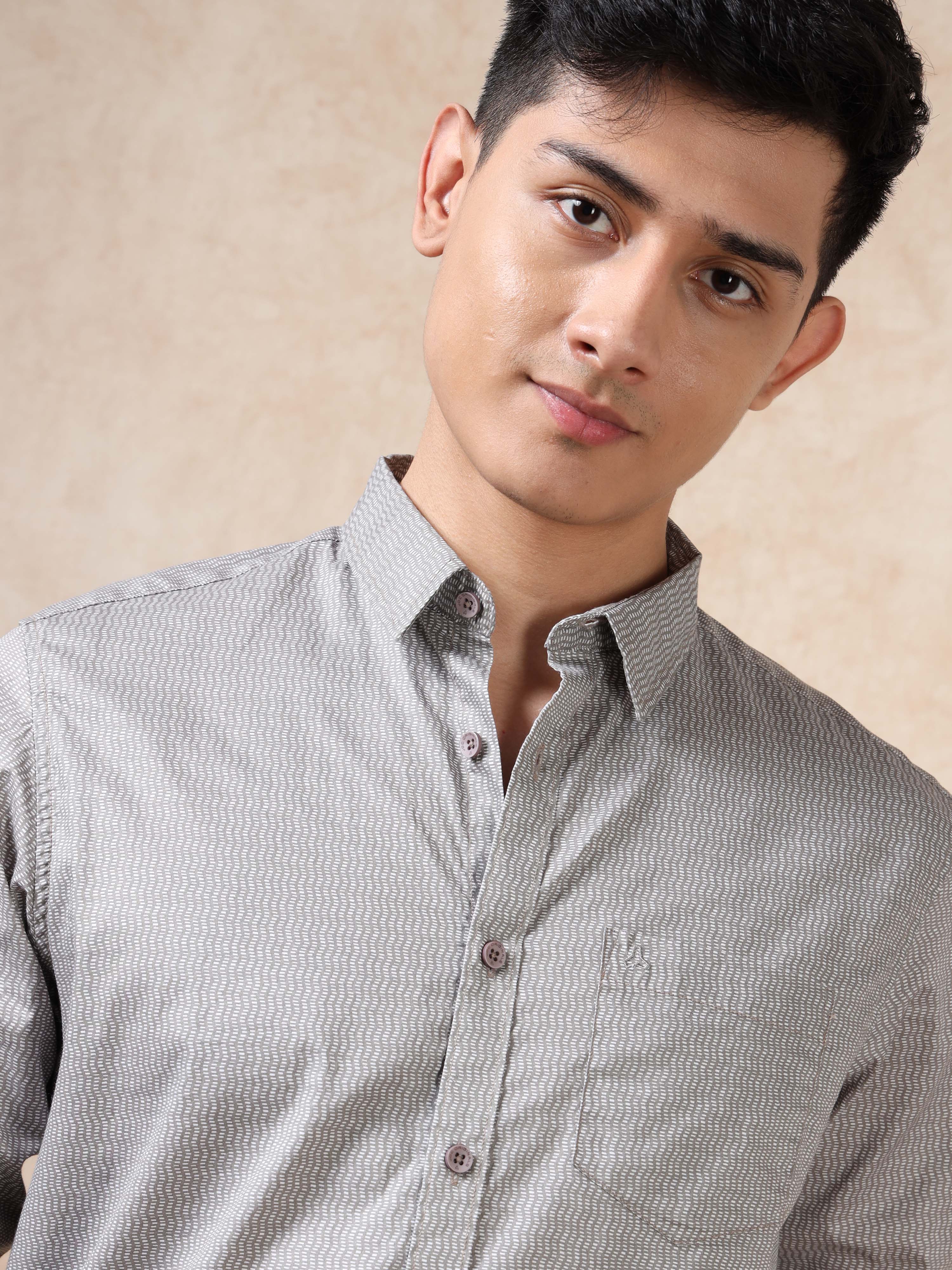 MEN'S BROWN PRINT SLIM FIT SHIRT