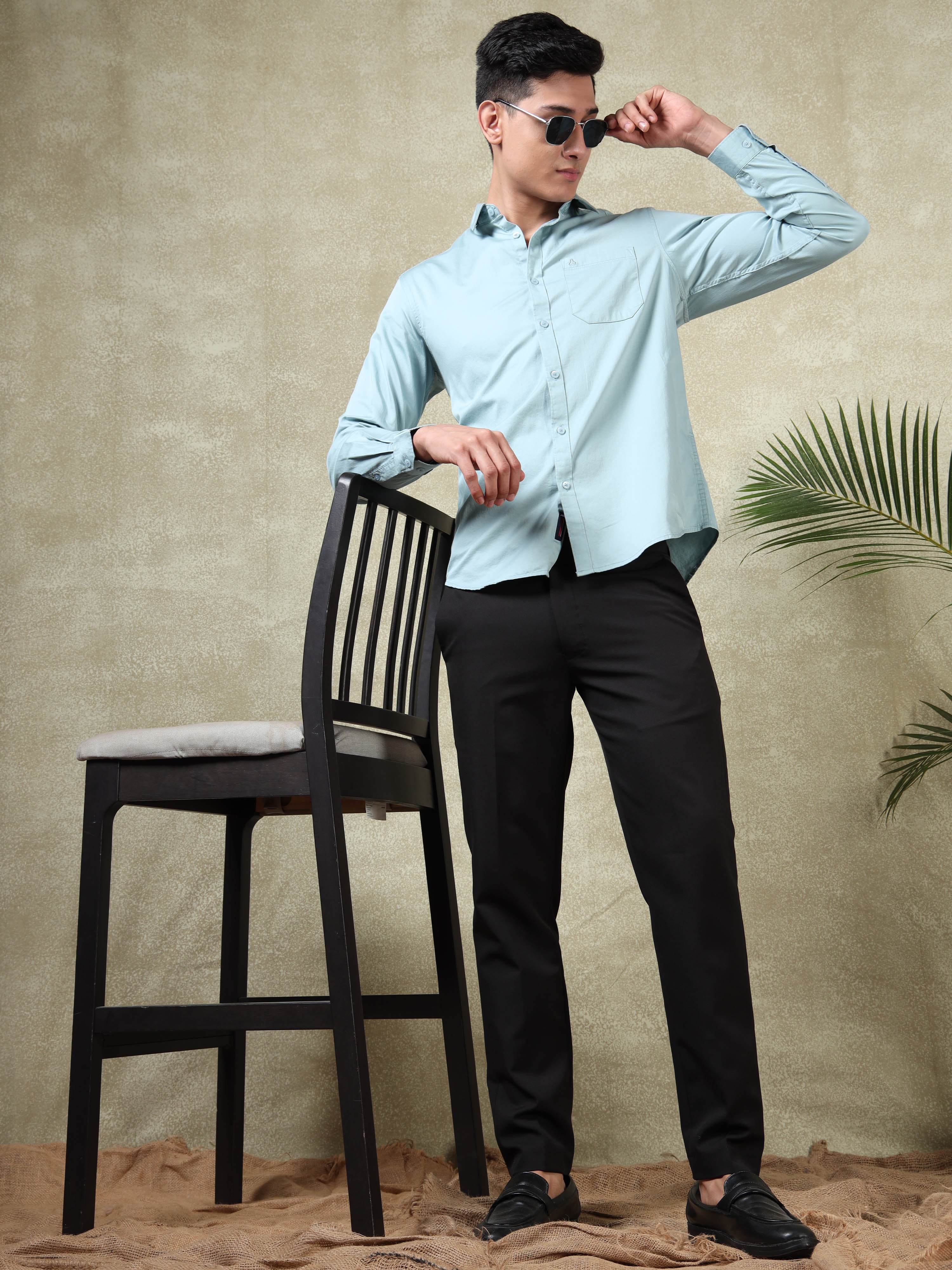 MEN'S LT GREEN SOLID SLIM FIT SHIRT