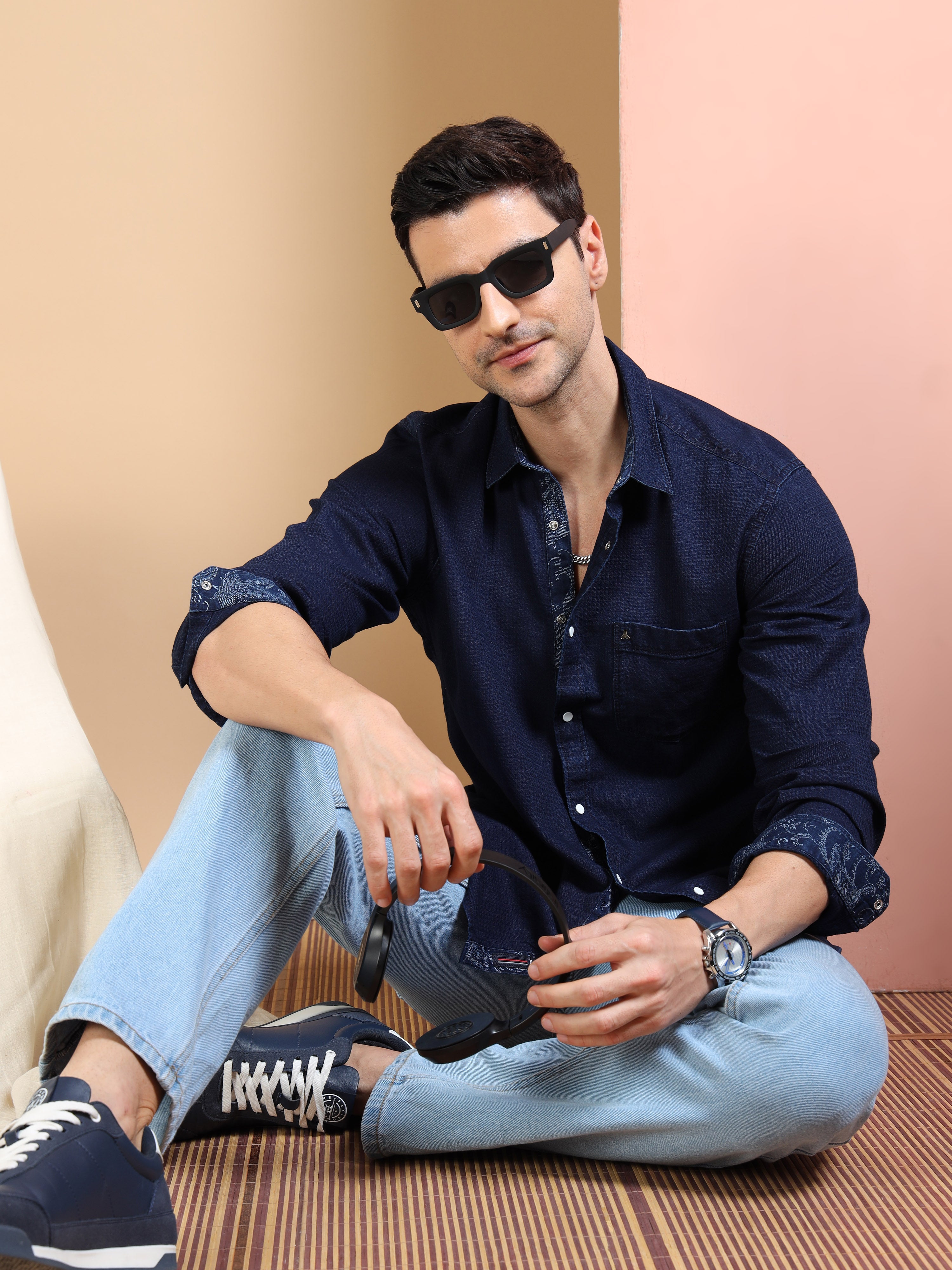 MEN'S INDIGO SOLID SLIM FIT SHIRT