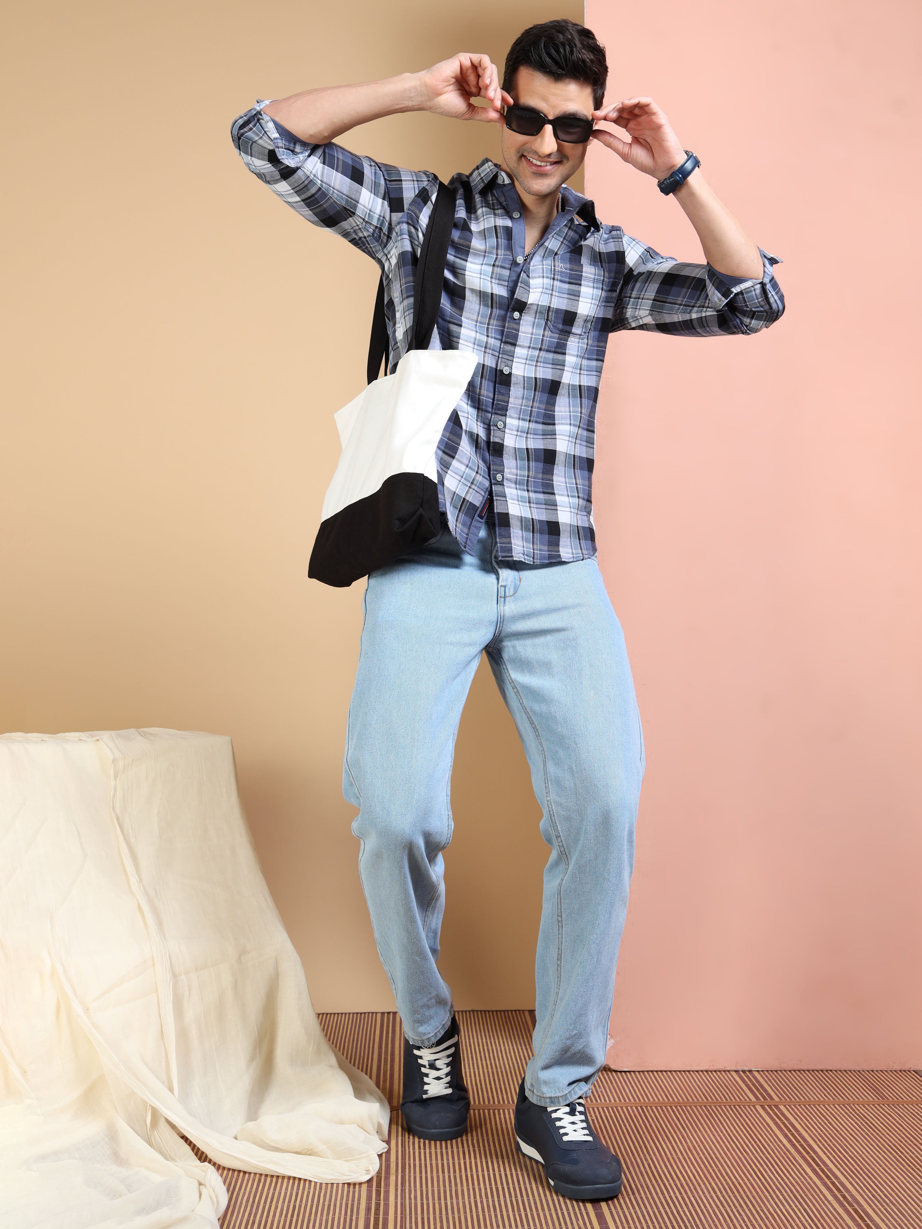 MEN'S BLUE CHECKS SLIM FIT SHIRT