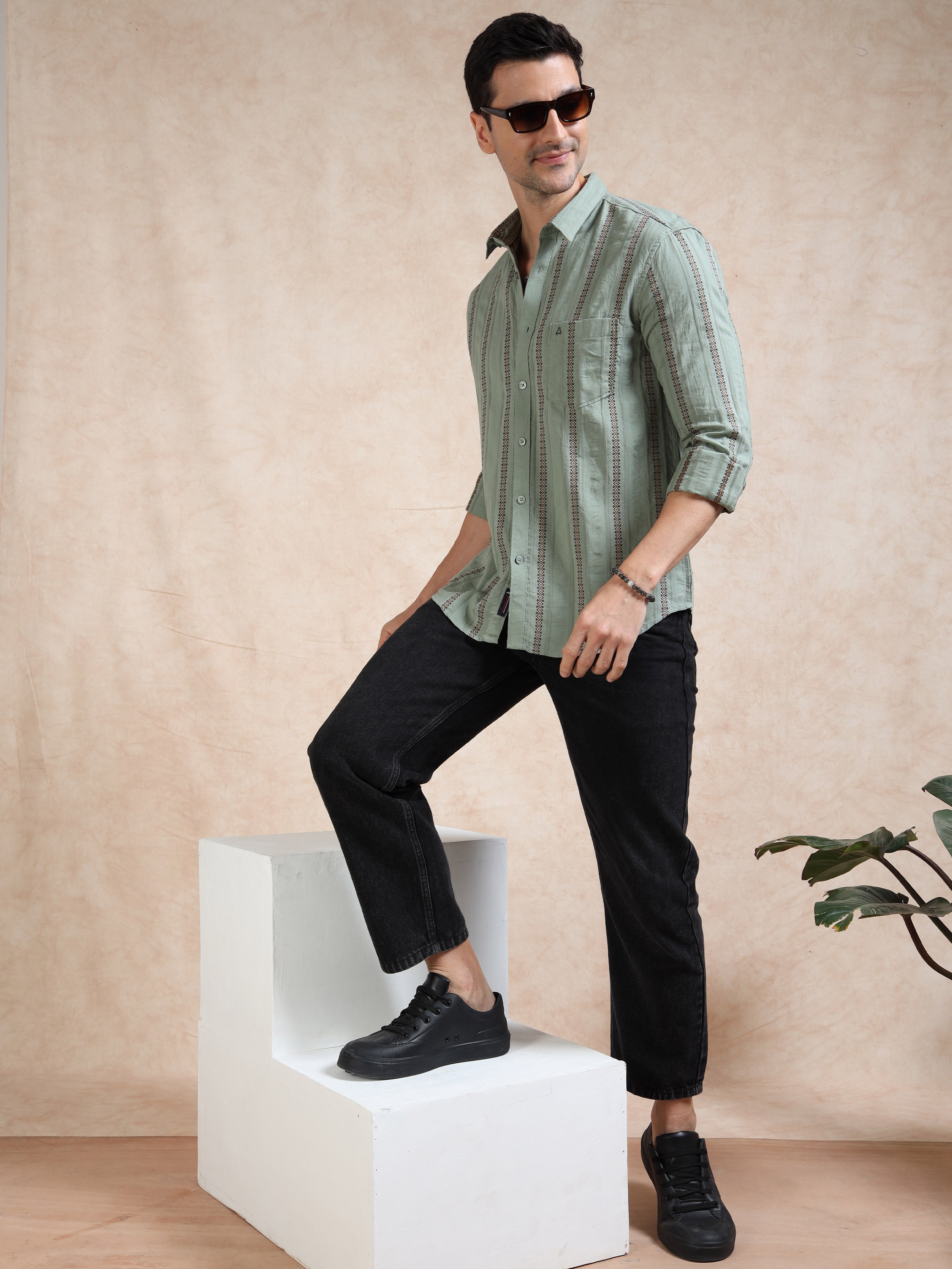 MEN'S FERN STRIPE SLIM FIT SHIRT